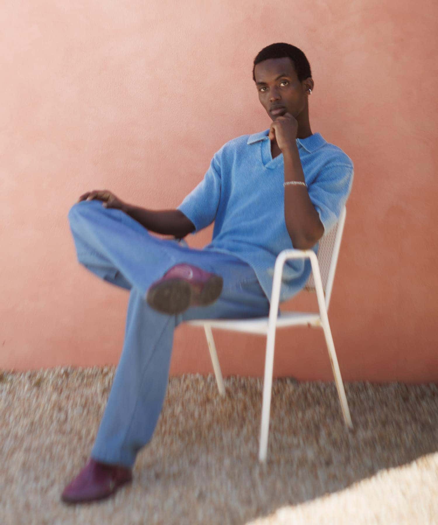 ライトインディゴ