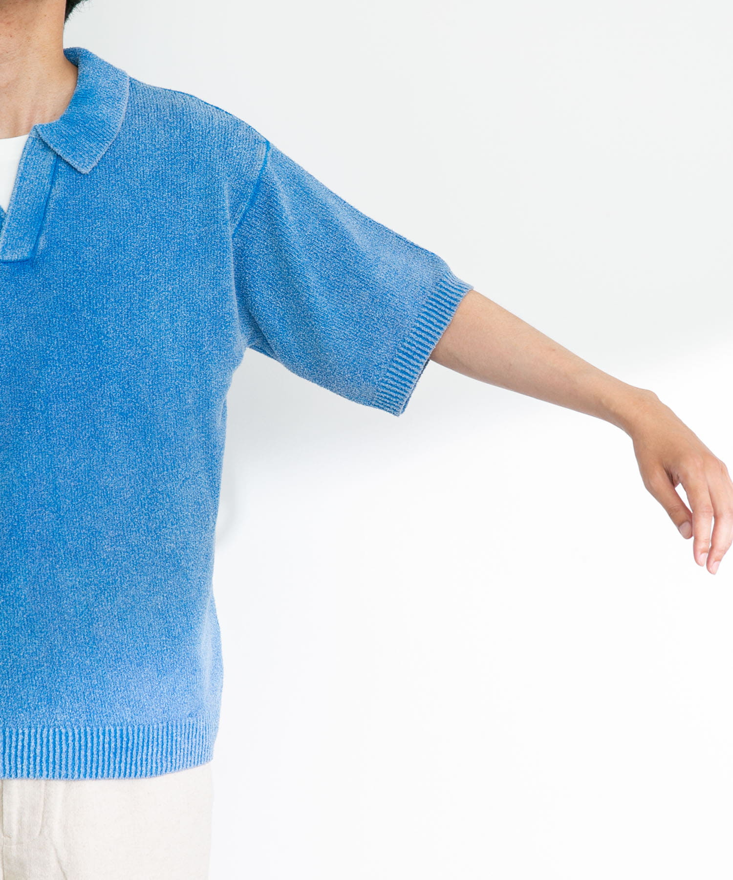 ライトインディゴ