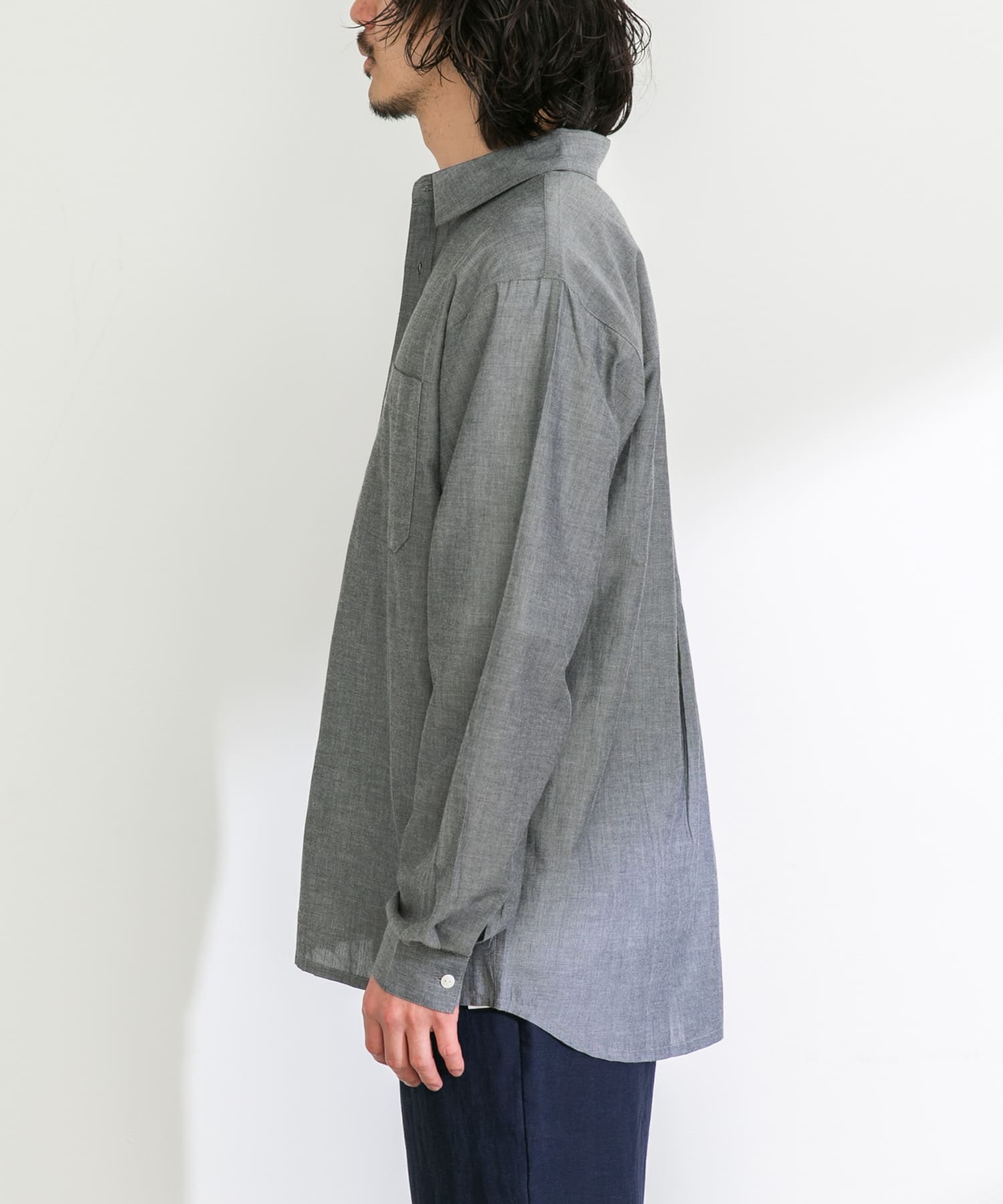 身長：180cm 体重：60kg サイズ：L