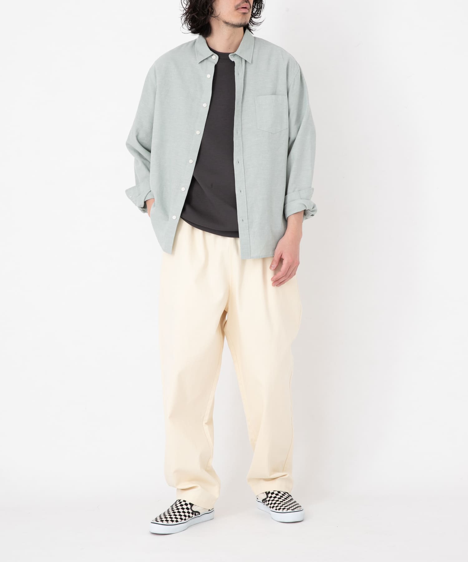 身長：180cm 体重：60kg サイズ：L