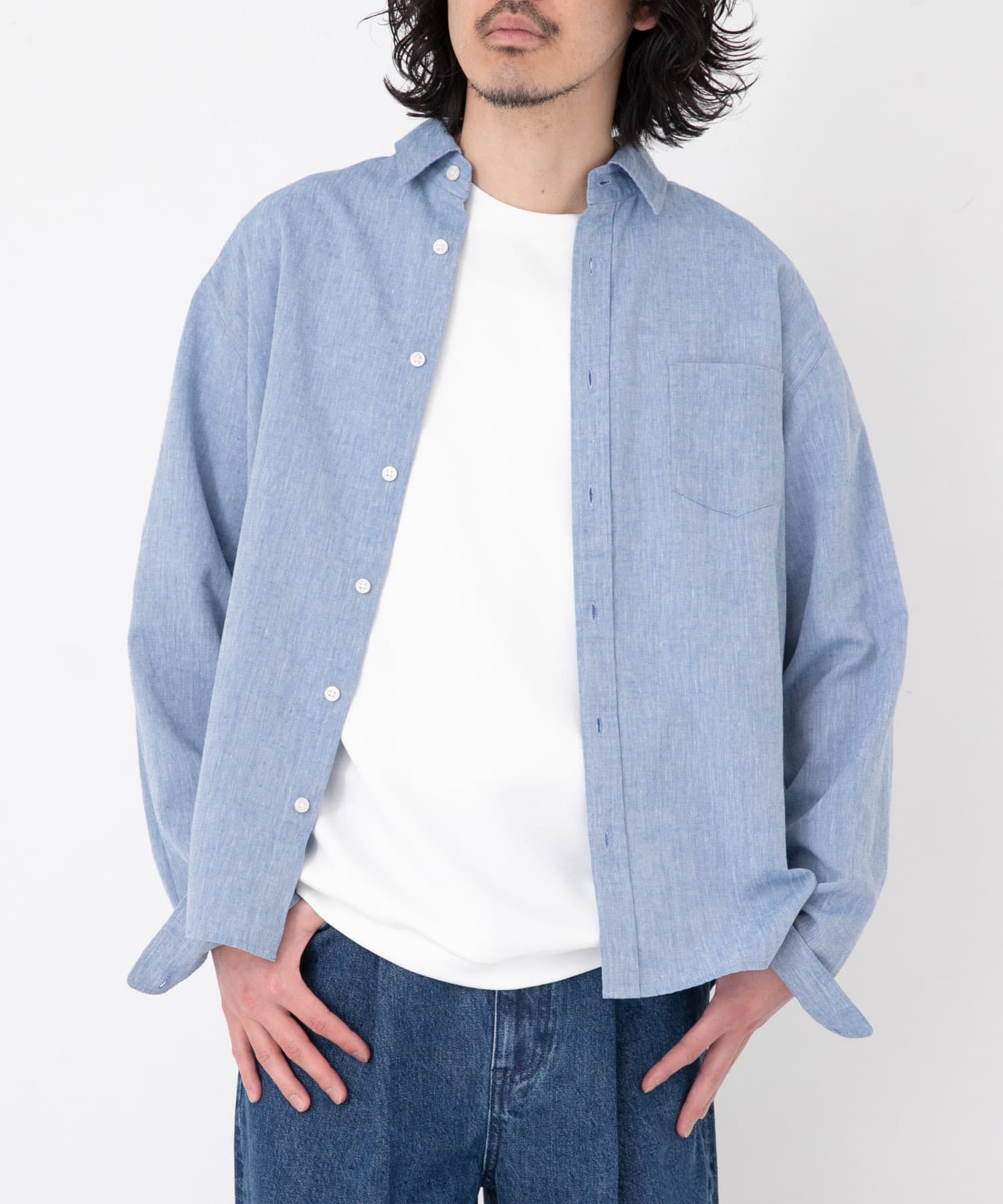 身長：180cm 体重：60kg サイズ：L
