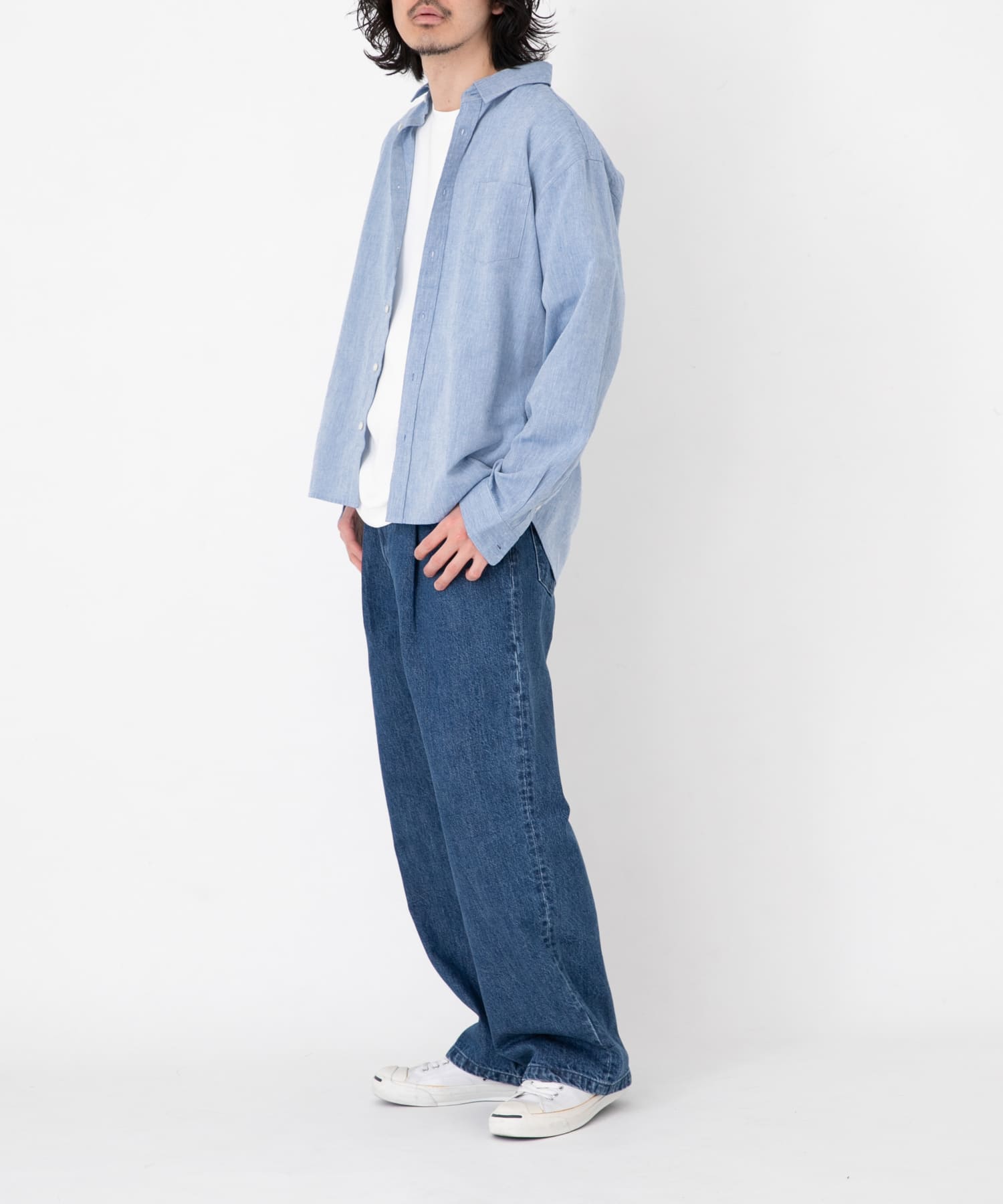 身長：180cm 体重：60kg サイズ：L