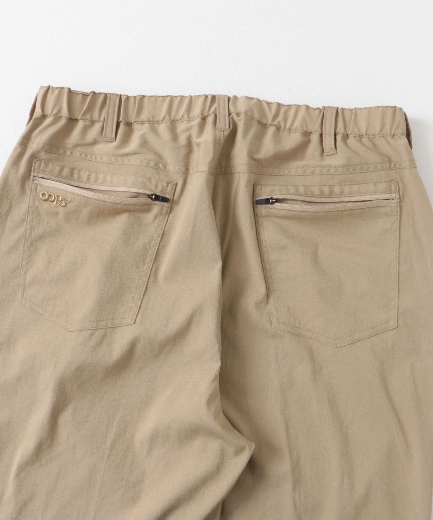 OOPS　プリプリストレッチパンツ BEIGE M