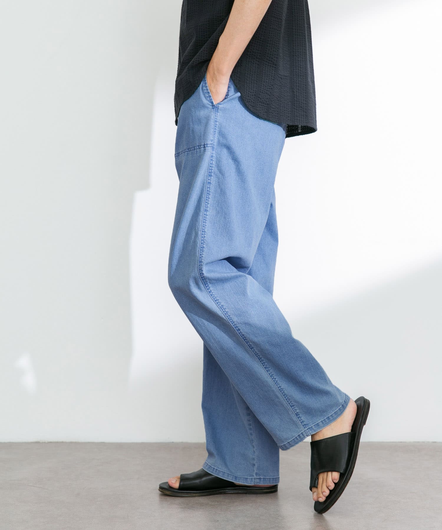 ライトインディゴ