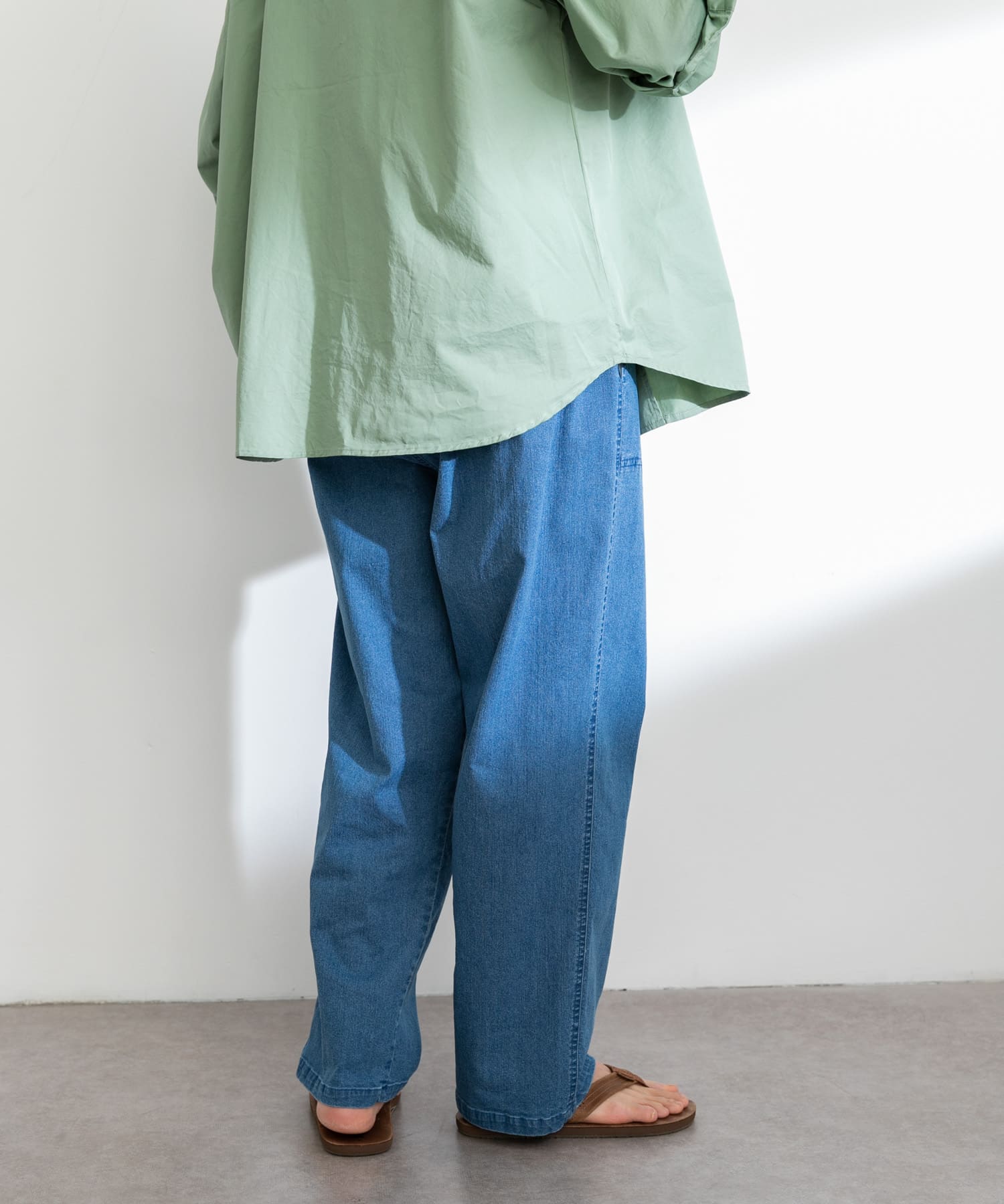 身長：180cm 体重：60kg サイズ：L