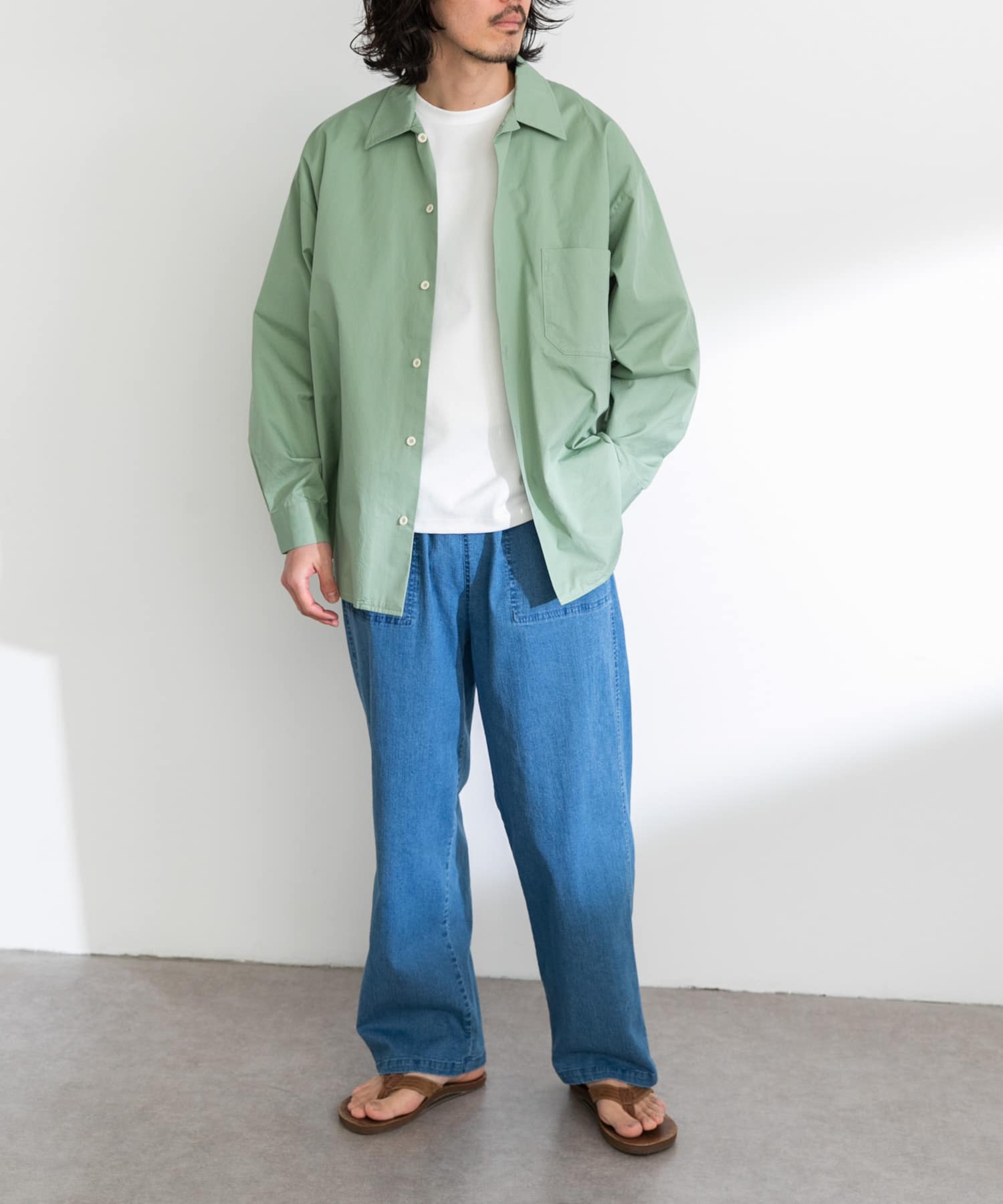 身長：180cm 体重：60kg サイズ：L