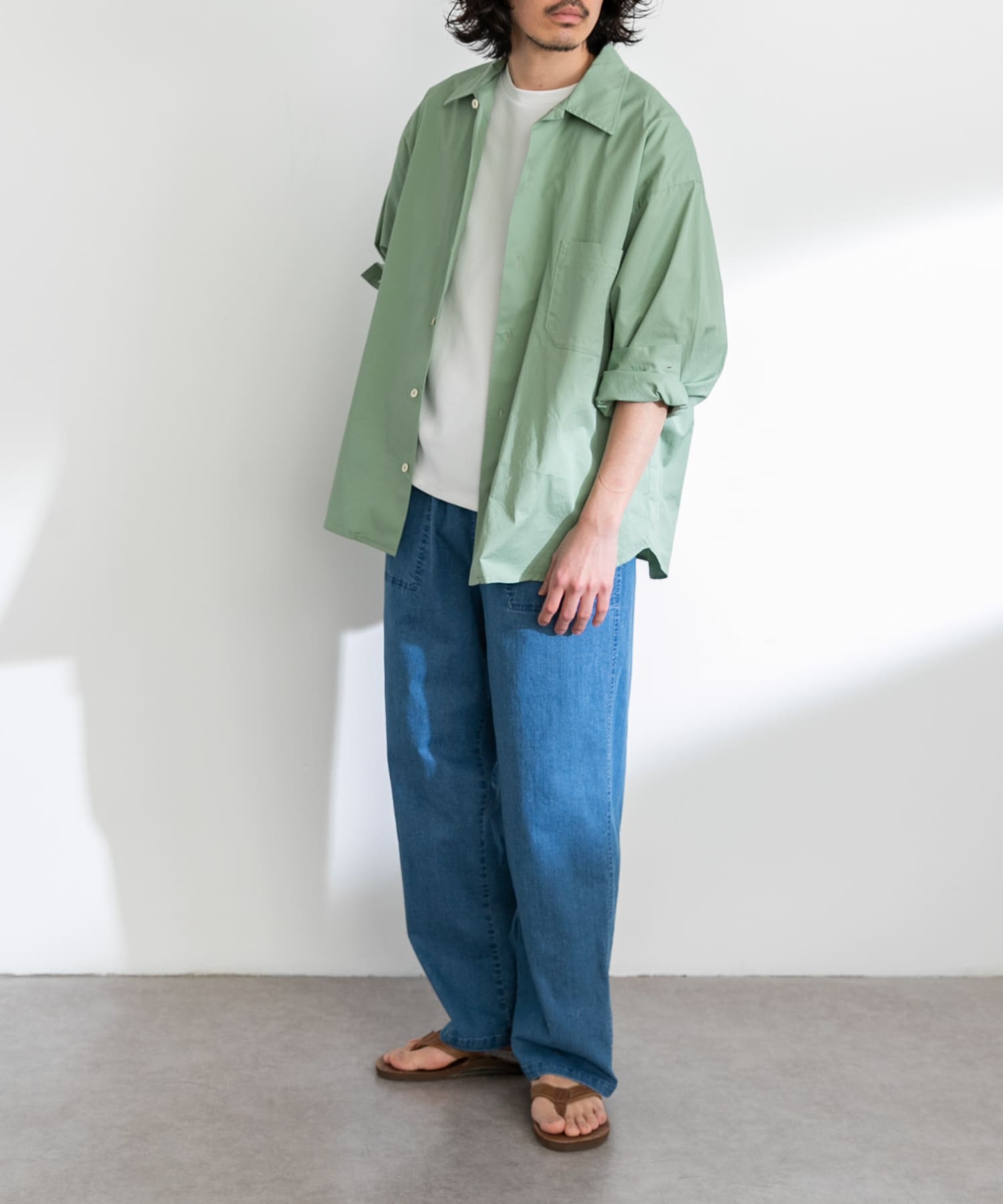 身長：180cm 体重：60kg サイズ：L