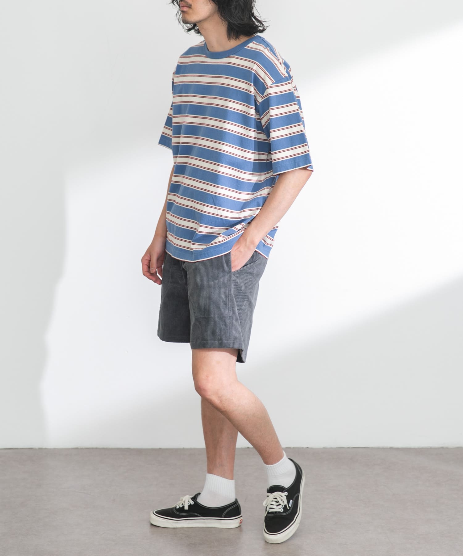 身長：180cm 体重：60kg サイズ：L