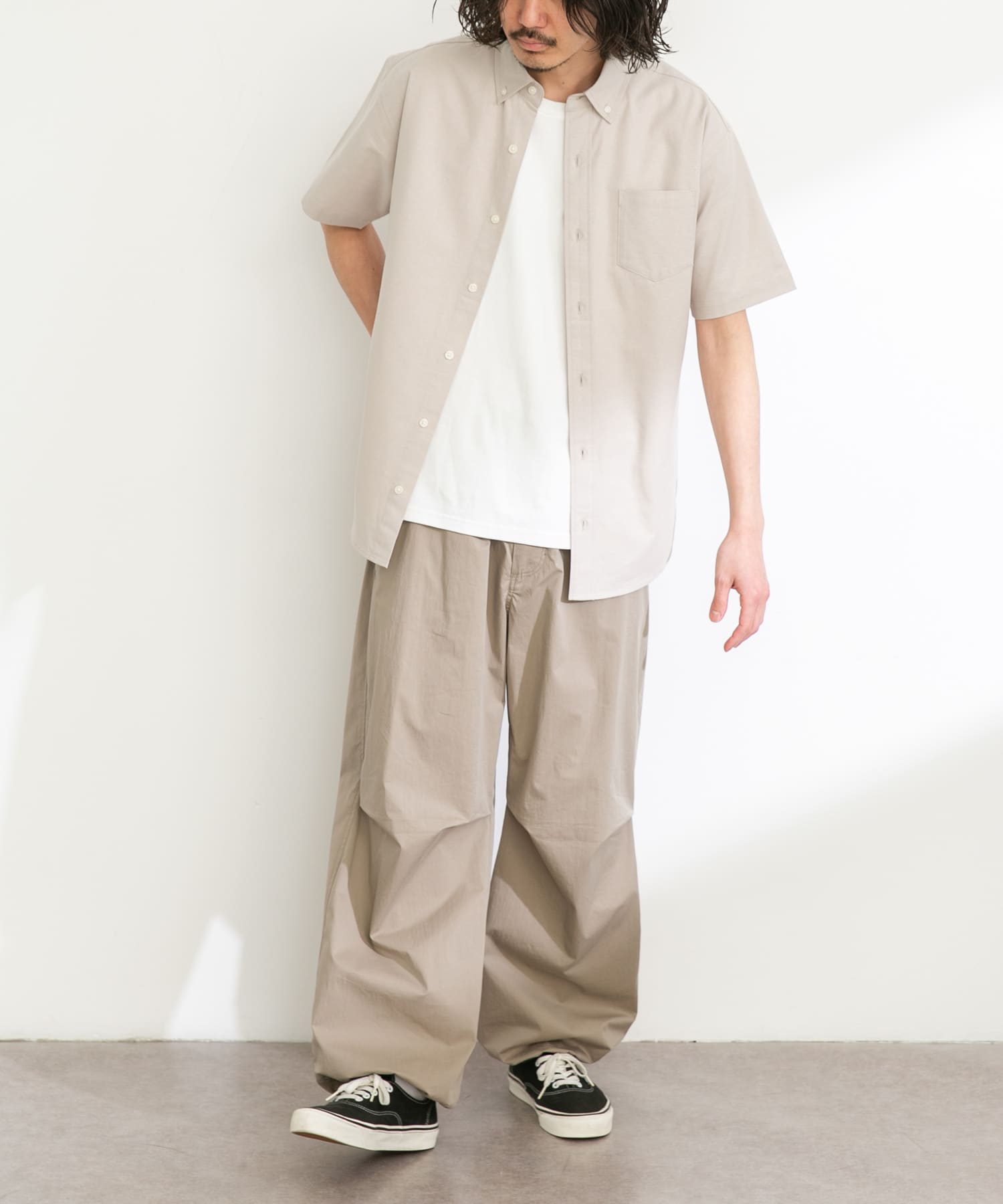 グレージュ