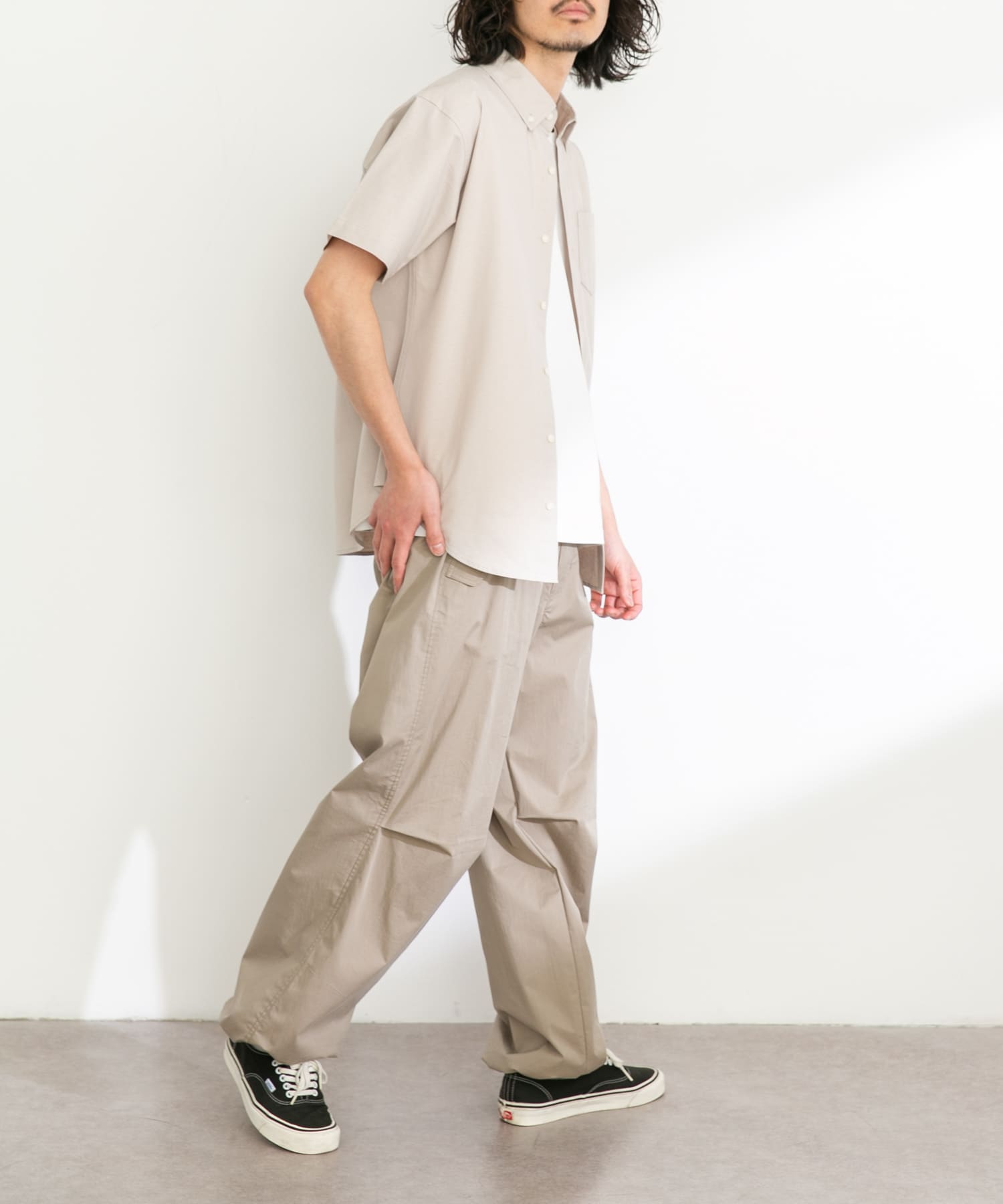 グレージュ
