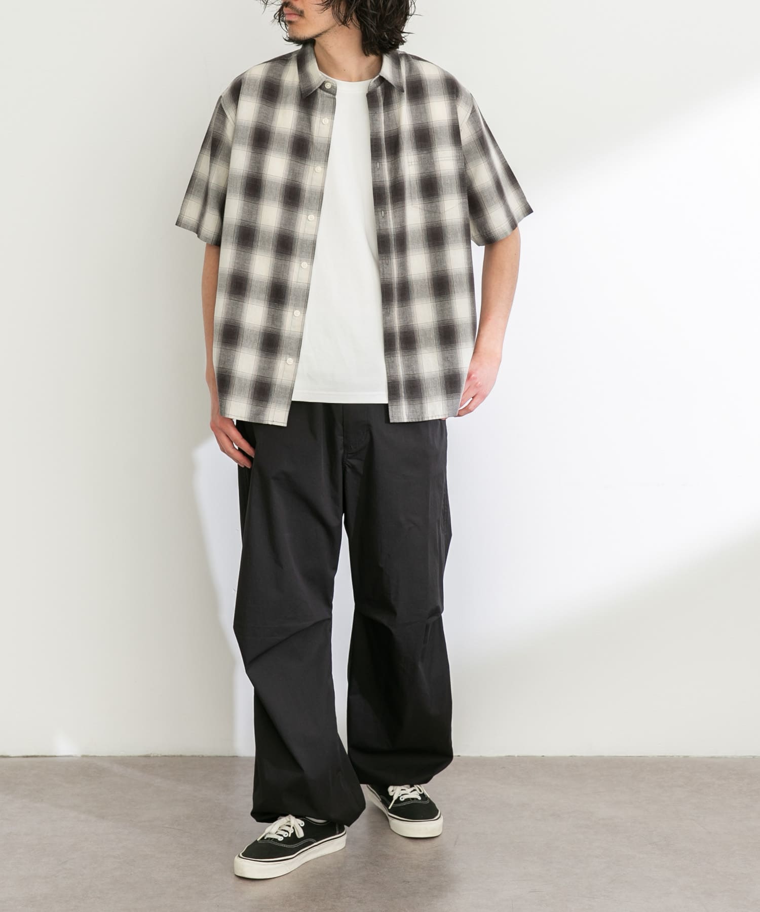 身長：180cm 体重：60kg サイズ：L
