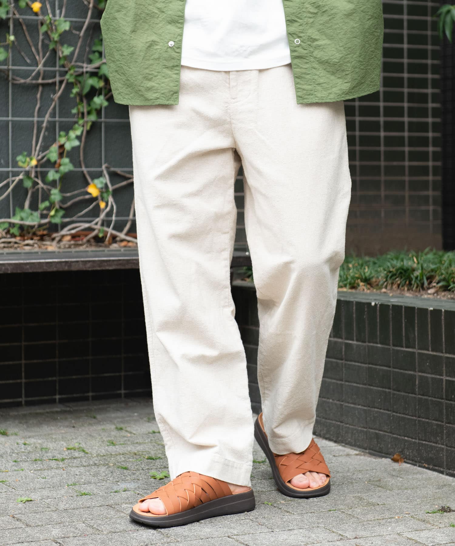 dosa コットンリネンパンツ　ウエスト紐付き dosa コットンリネンパンツ ウエスト紐付き