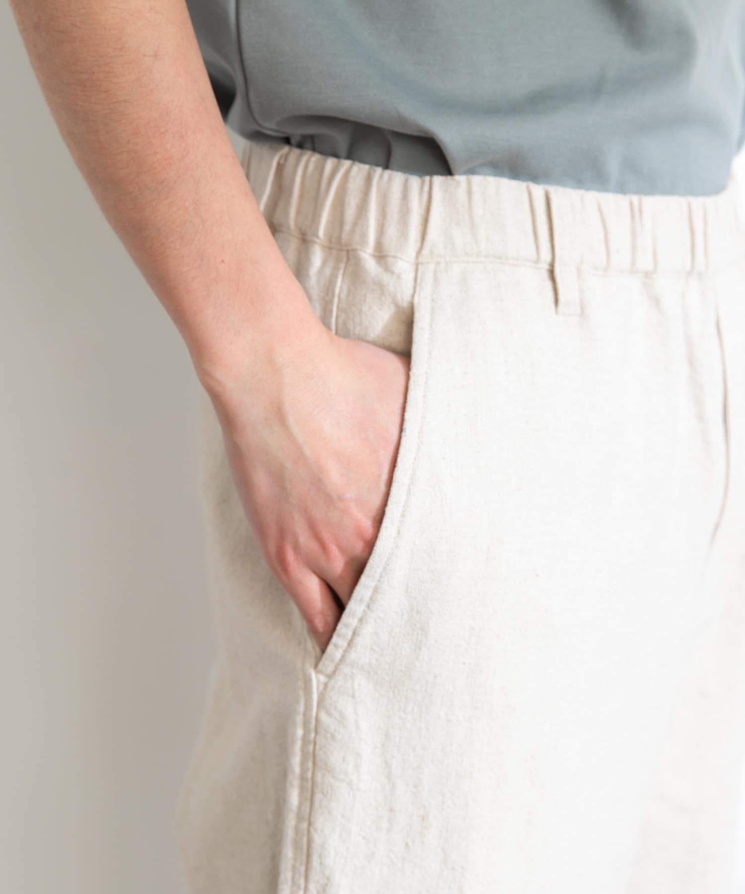 身長：180cm 体重：60kg サイズ：L