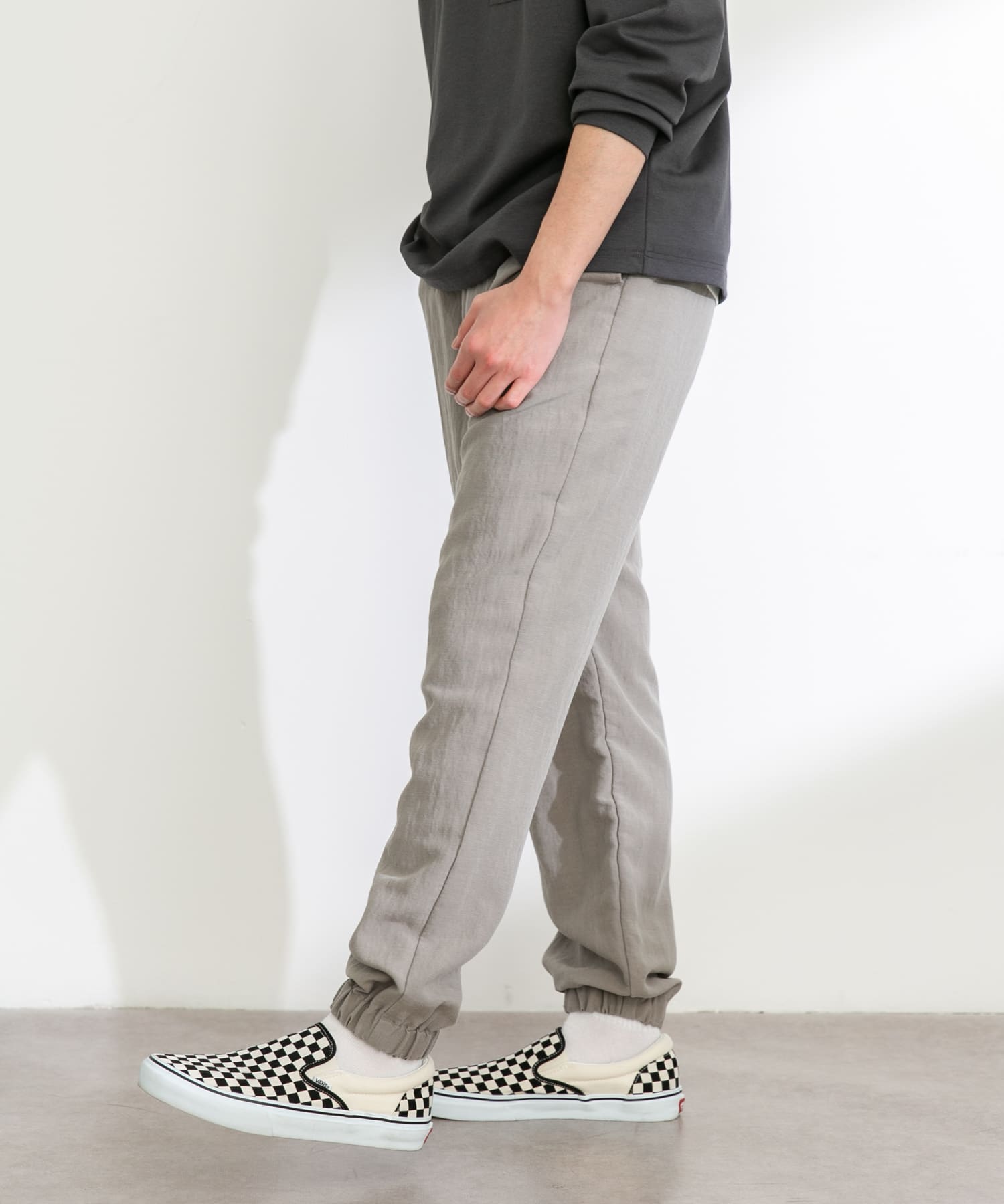 身長：180cm 体重：60kg サイズ：L