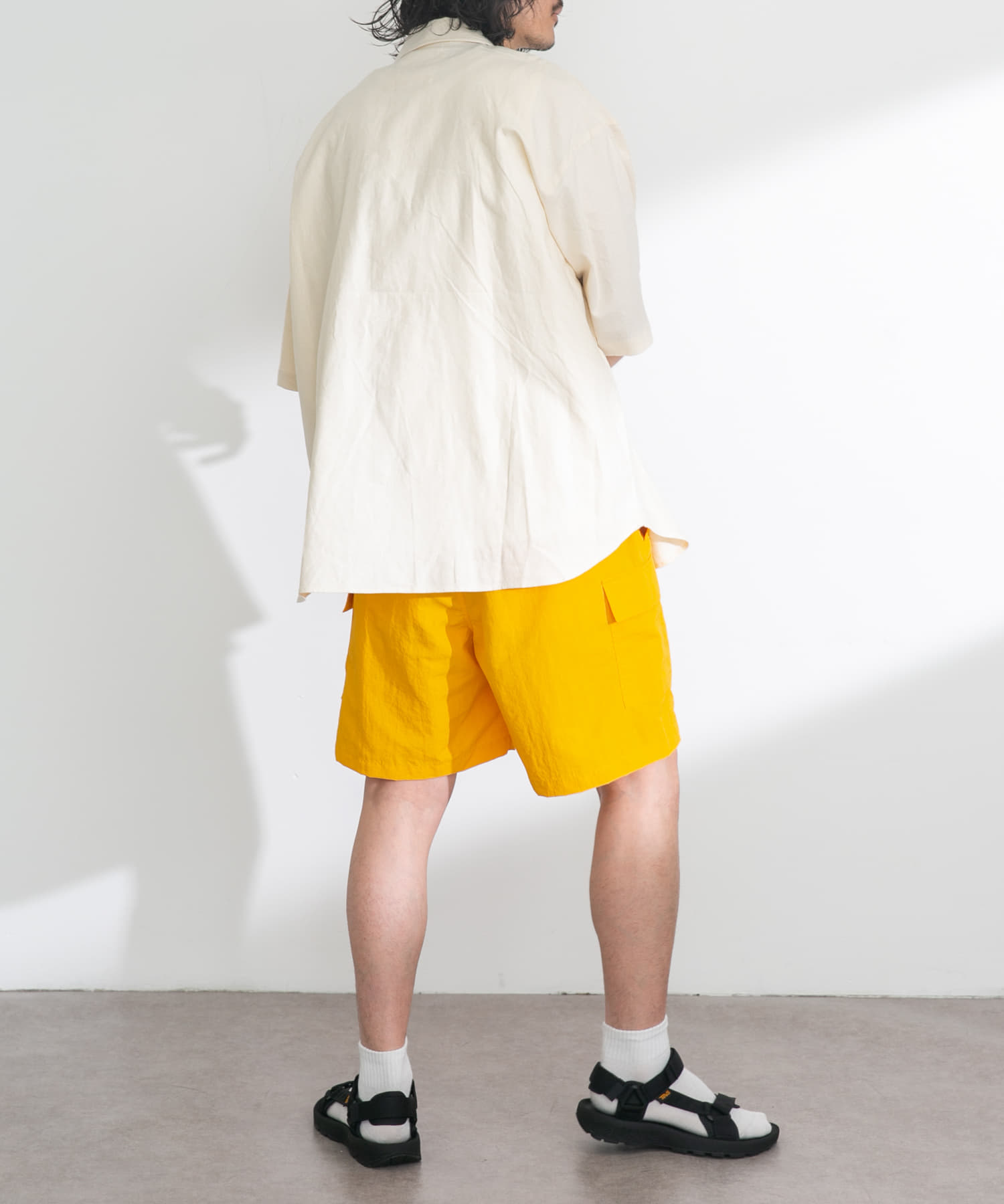 身長：180cm 体重：60kg サイズ：L