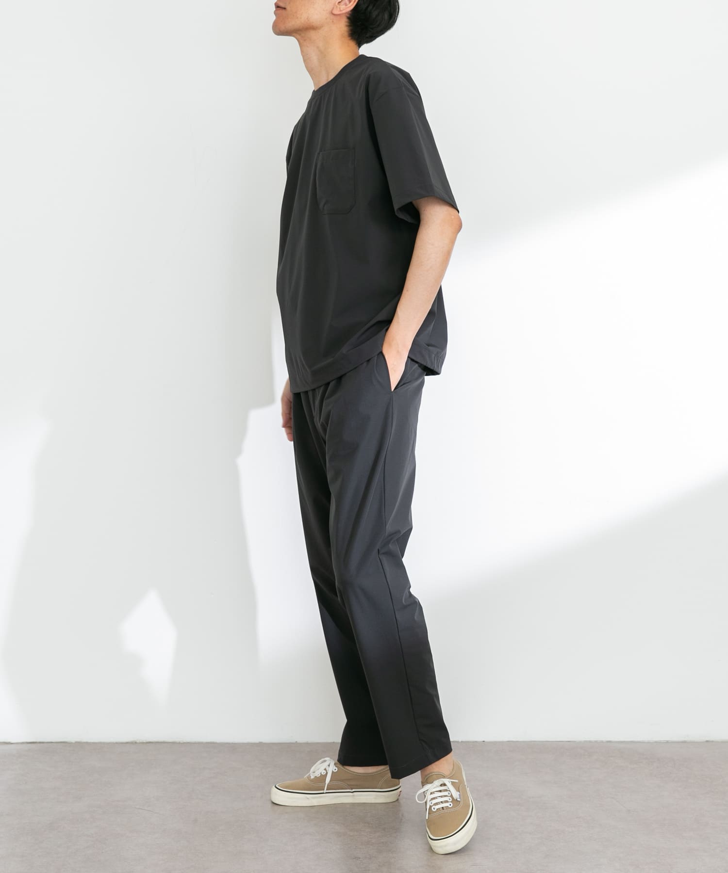 身長：185cm 体重：70kg サイズ：L