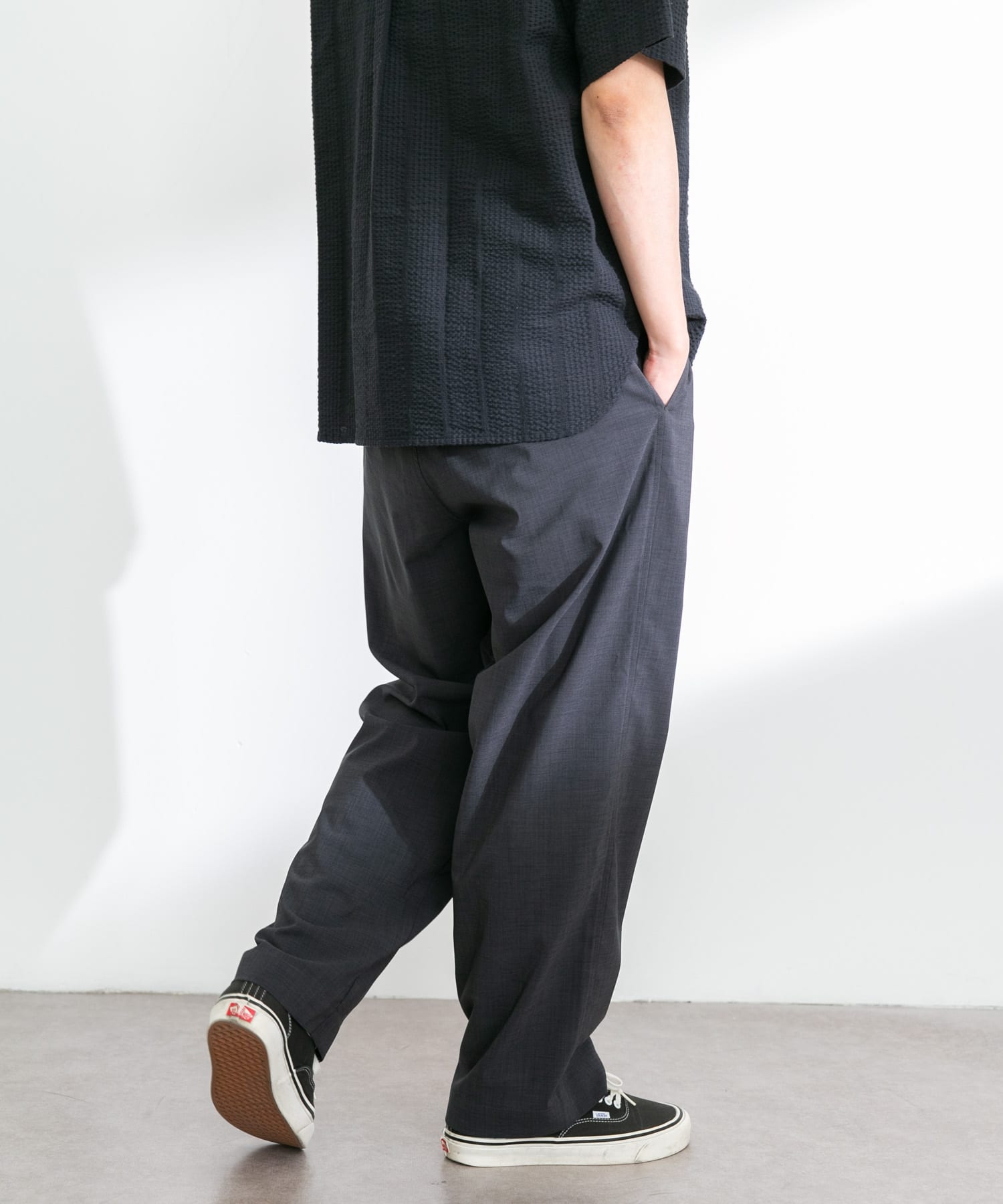 身長：180cm 体重：60kg サイズ：L