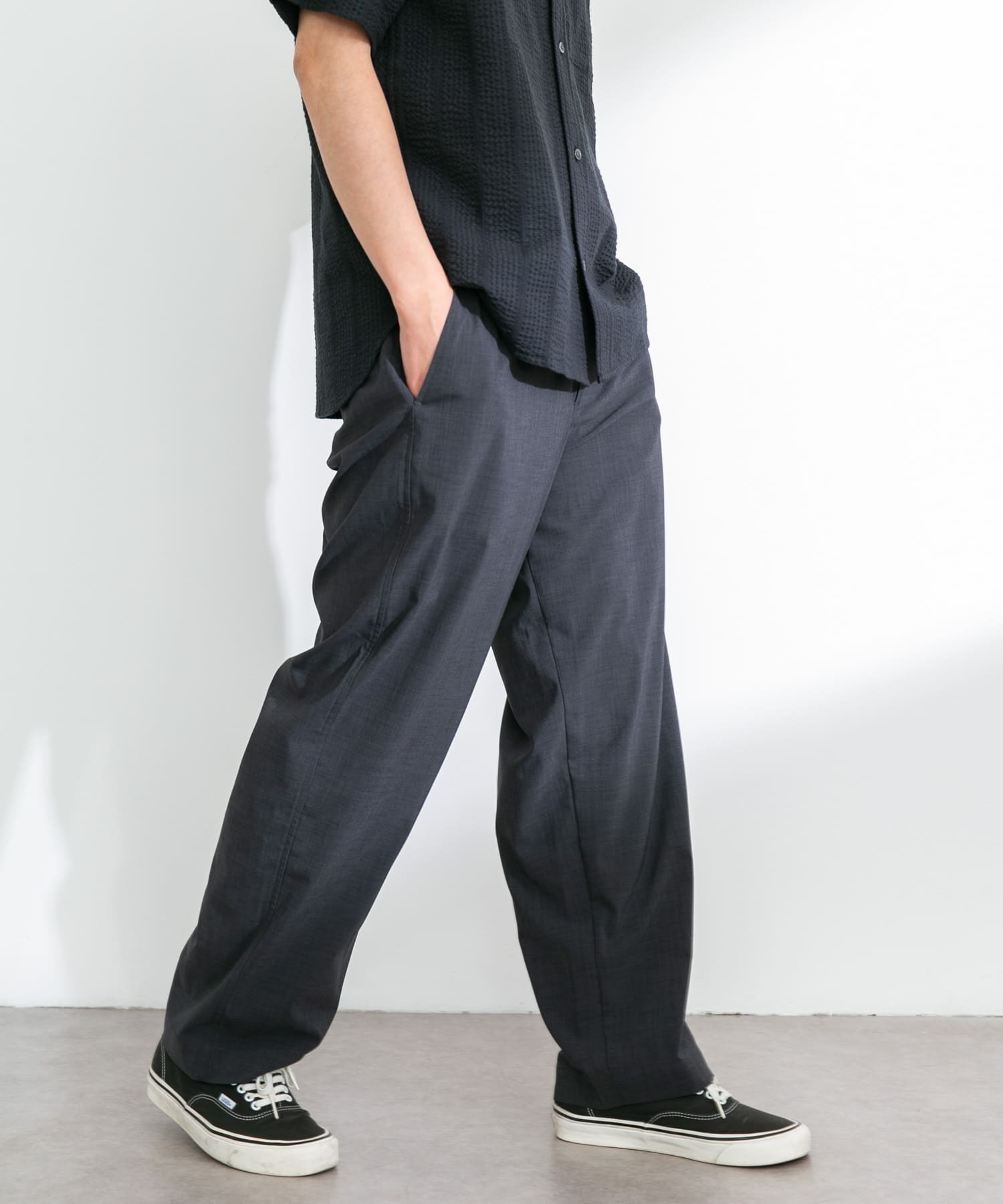 身長：180cm 体重：60kg サイズ：L