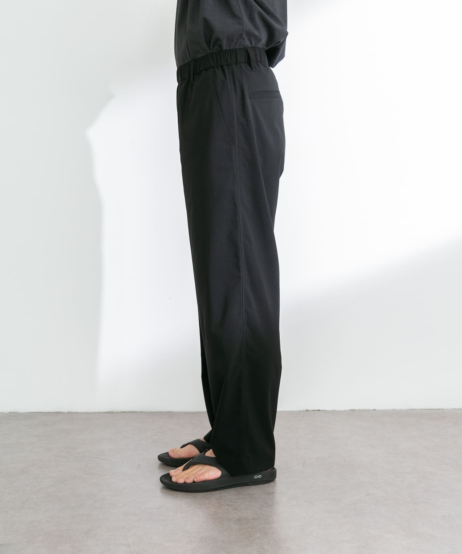 身長：180cm 体重：60kg サイズ：L