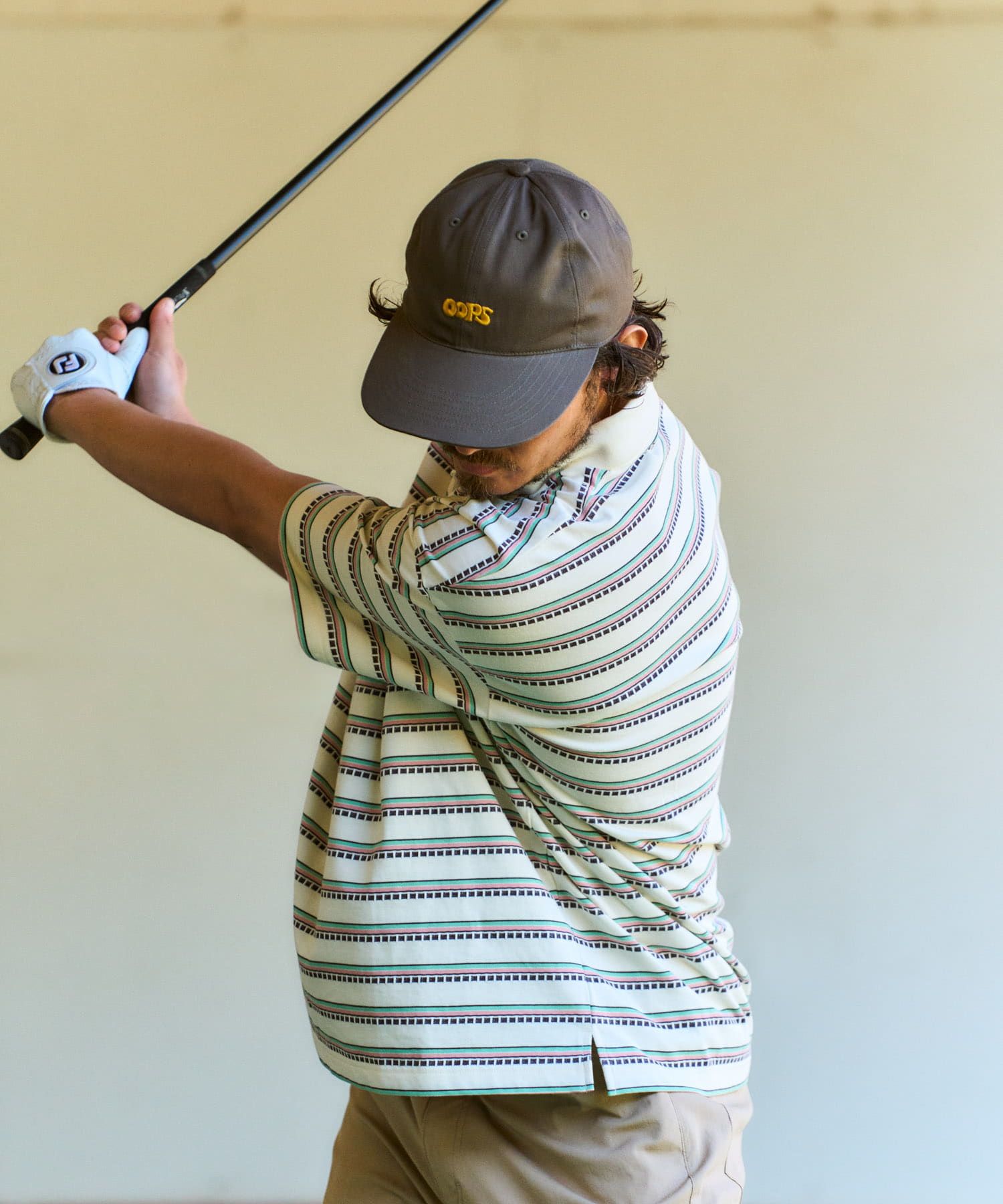 OOPS　ロゴキャップ KHAKI one