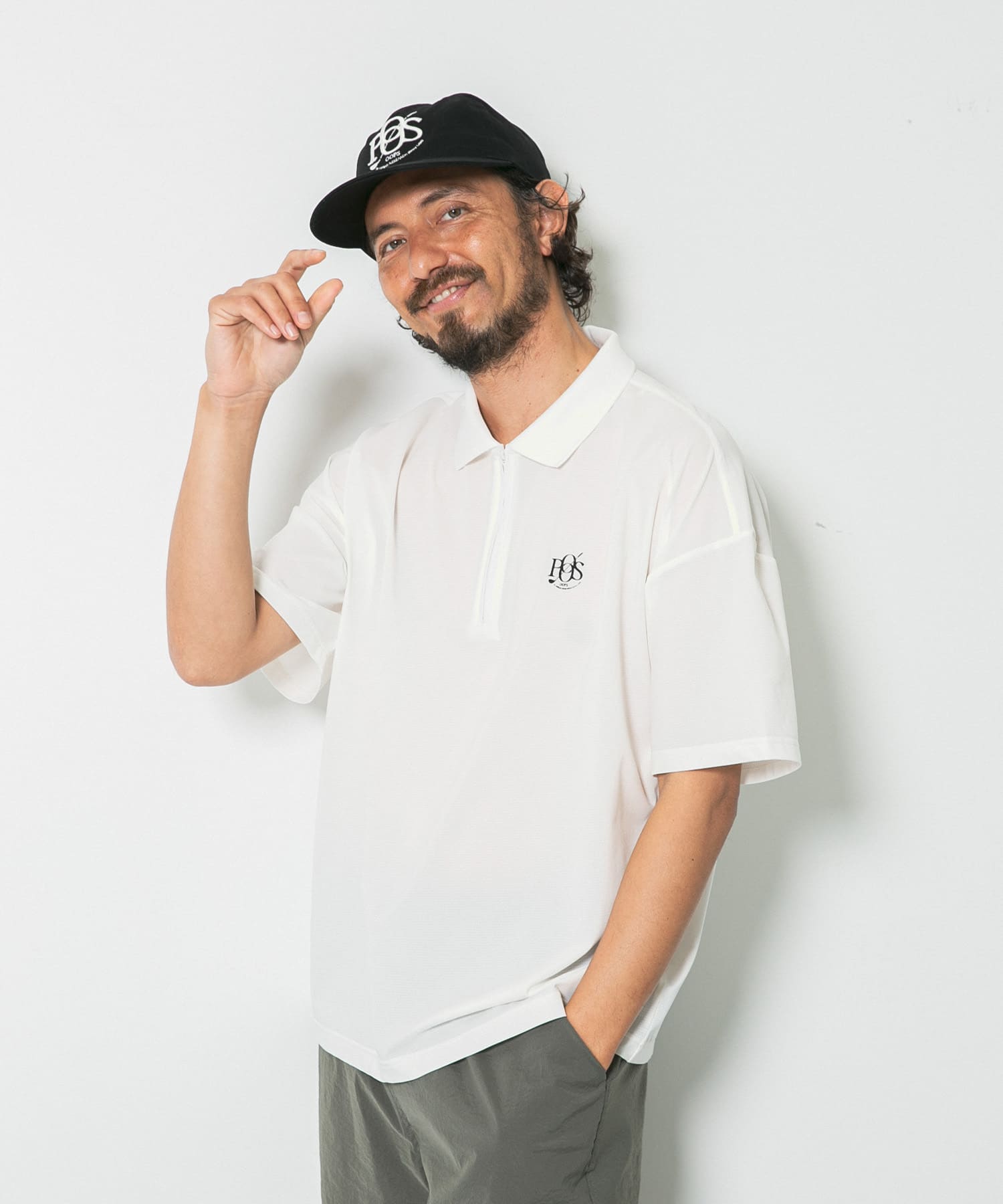 OOPS　ロゴマークキャップ BLACK one