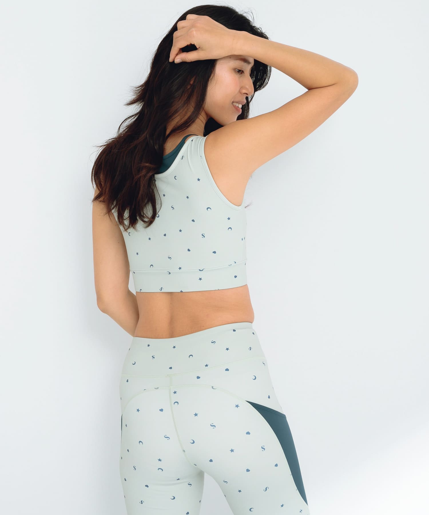 身長：173cm サイズ：M-L