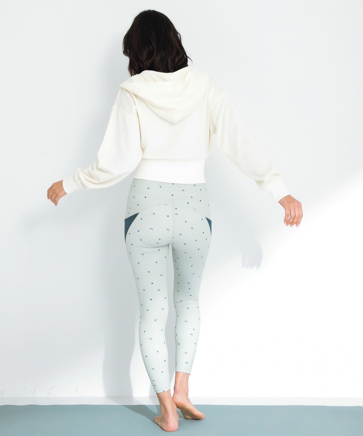 身長：173cm サイズ：FREE