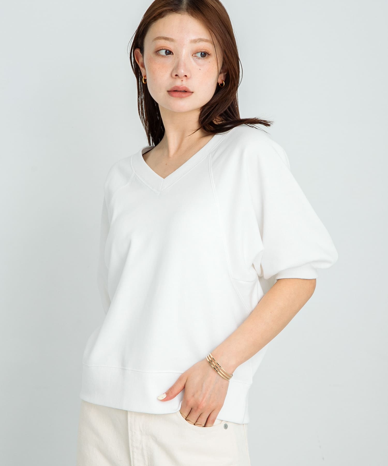 パフスリーブVネックスウェットプルオーバー