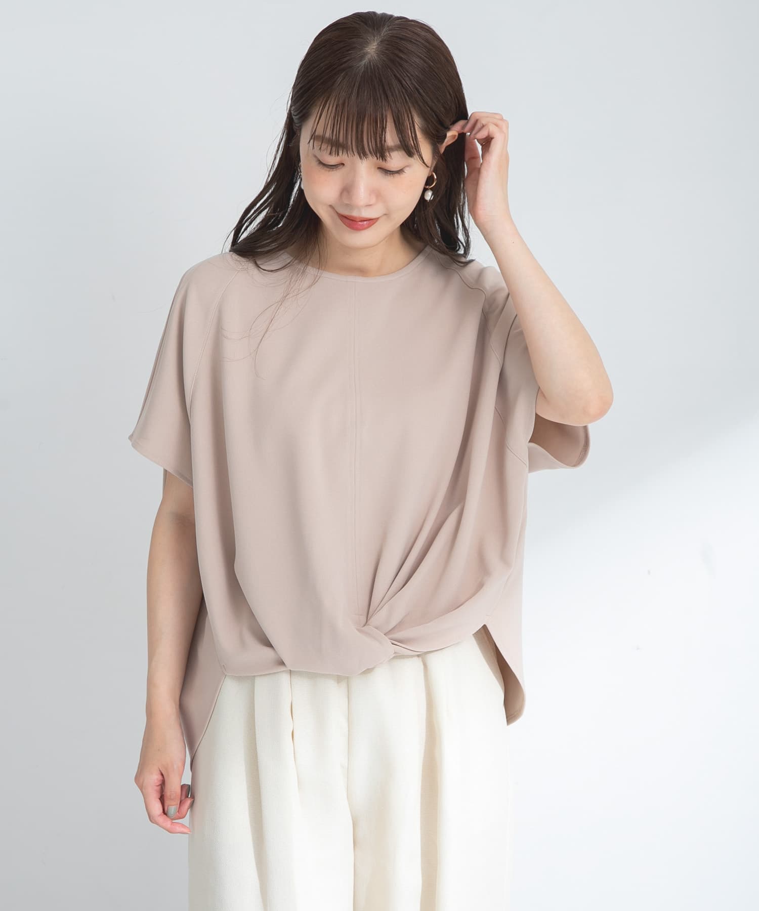 グレージュ