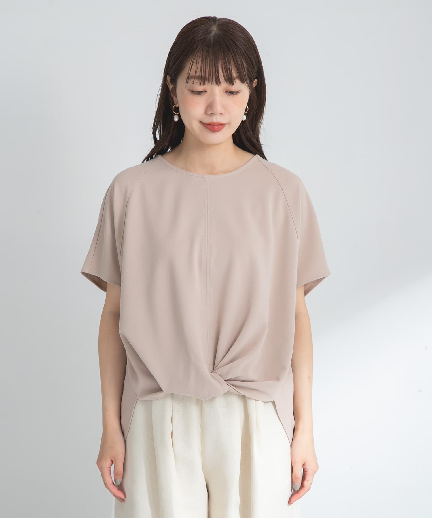 グレージュ
