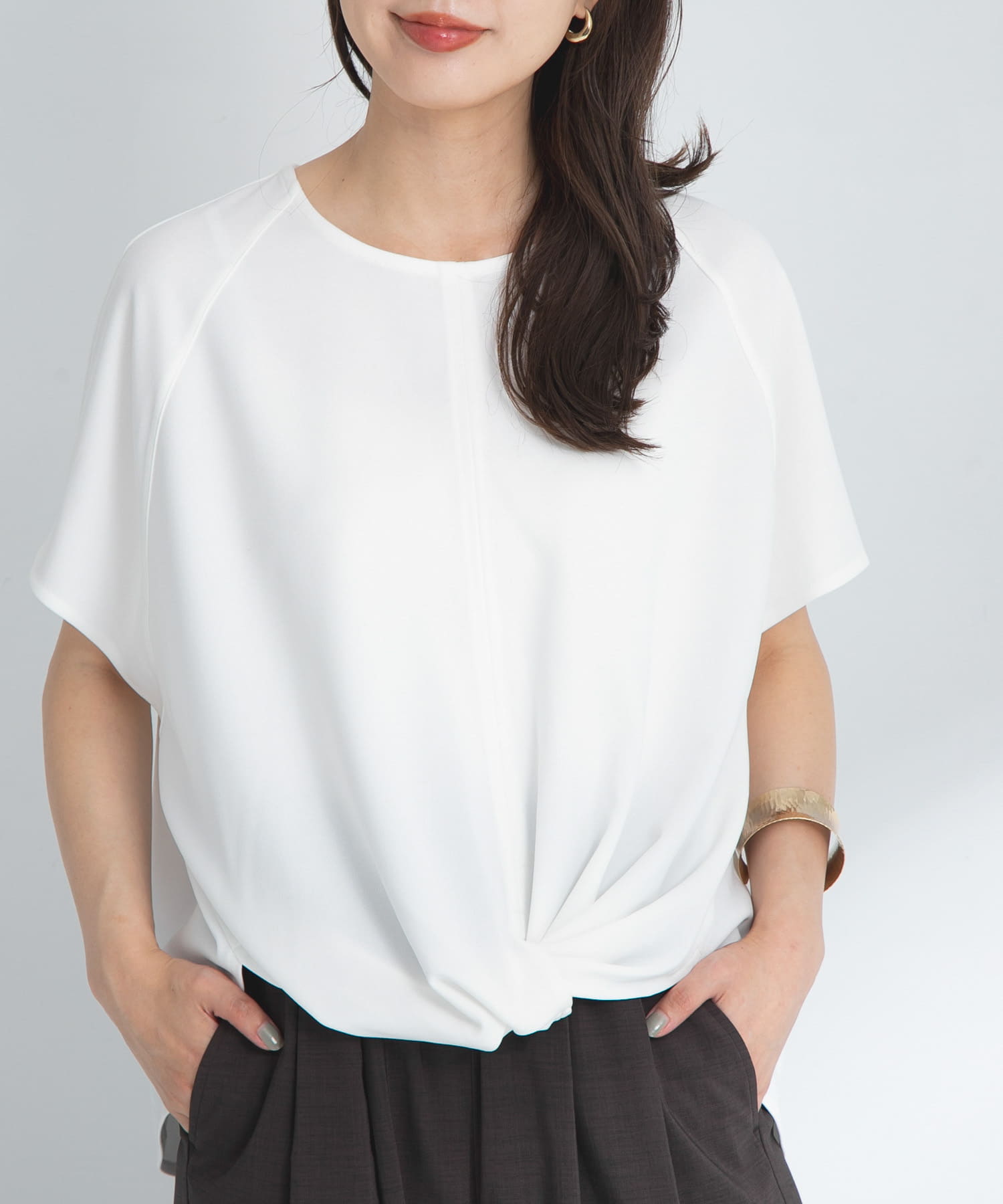 フロントデザインカットジョーゼットプルオーバー