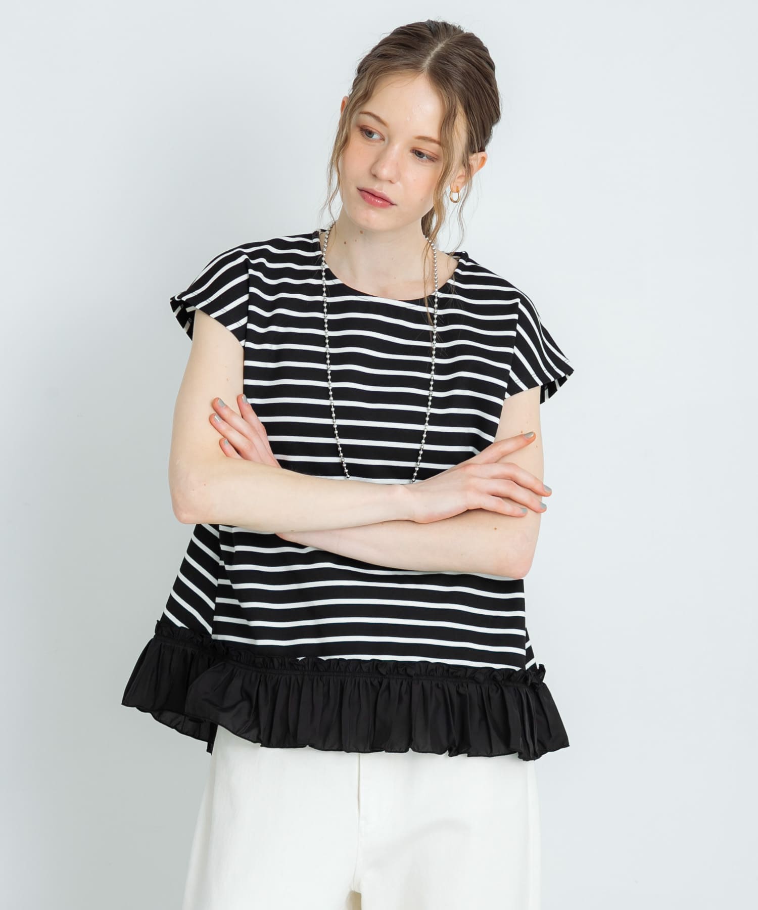 フリルヘムカットプルオーバー