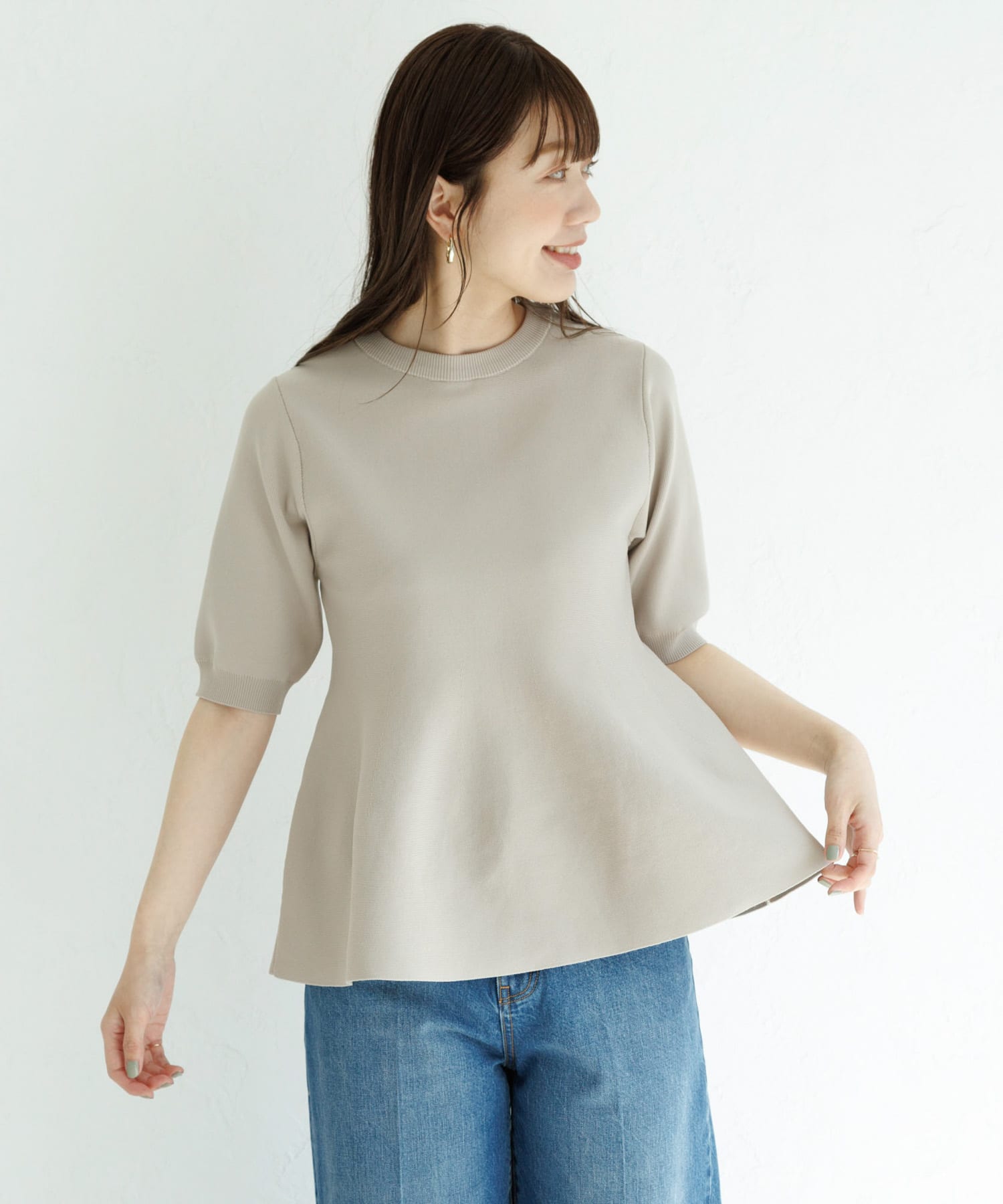 グレージュ