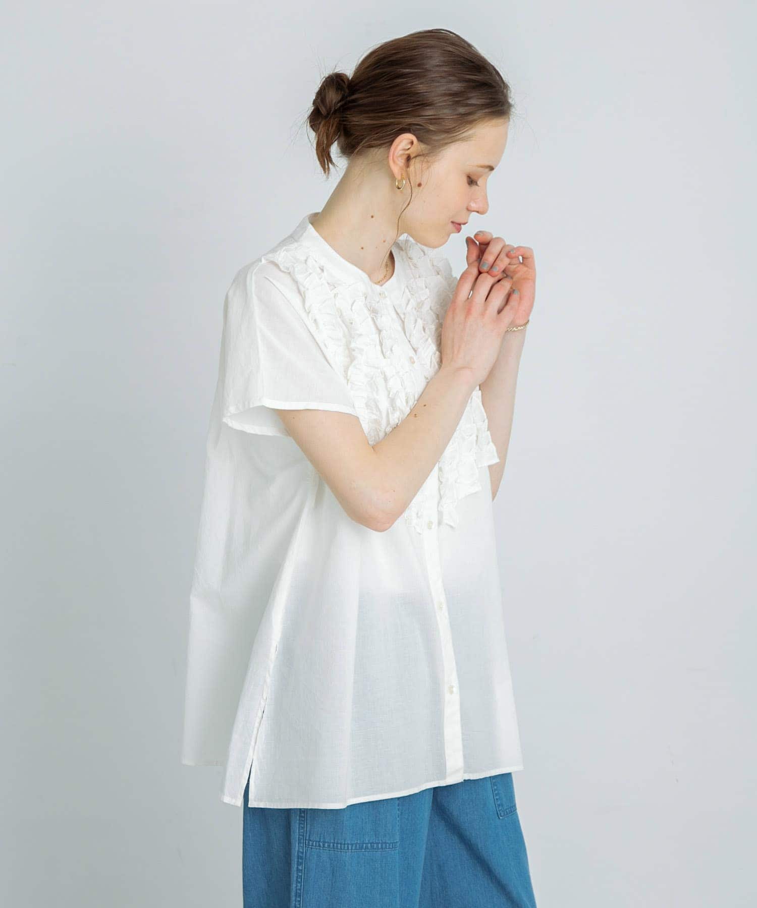 かぐれ　新品タグ付き　リネンフリルフレンチワイドシャツ　アーバンリサーチドアーズ かぐれ（カグレ）の「リネンフリルフレンチワイドシャツ（シャツ