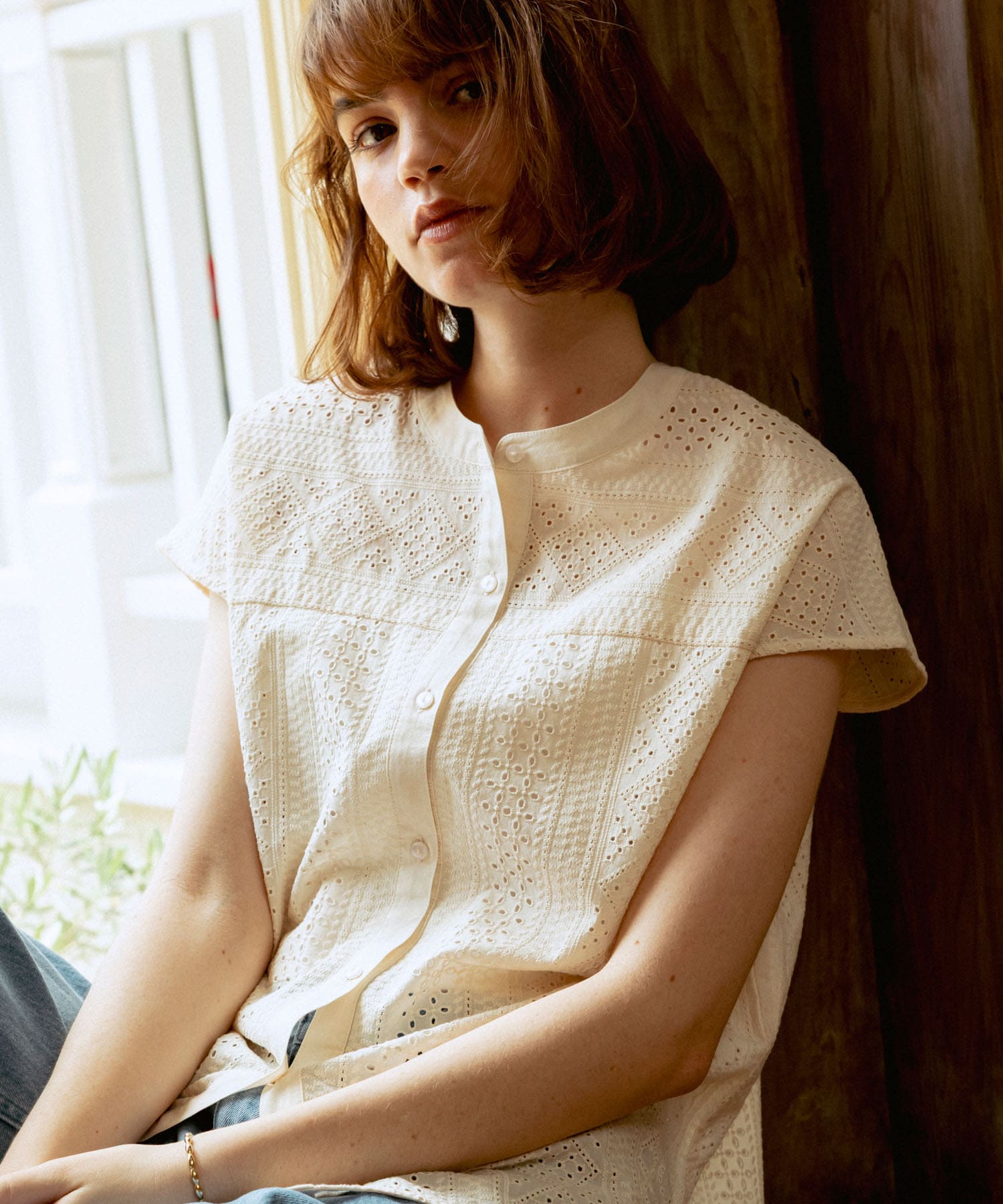 『WEB限定』バンドカラーコットンレースシャツ