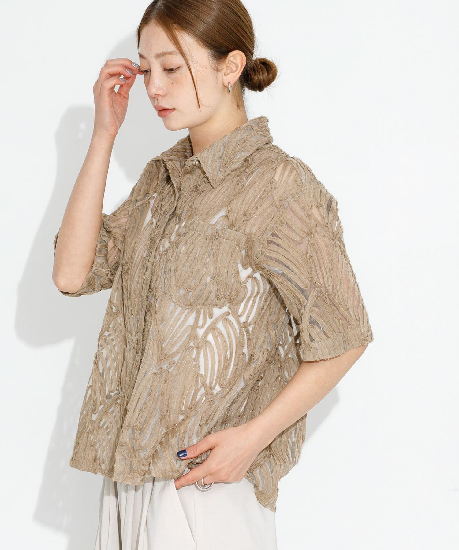 テープレース半袖シャツ