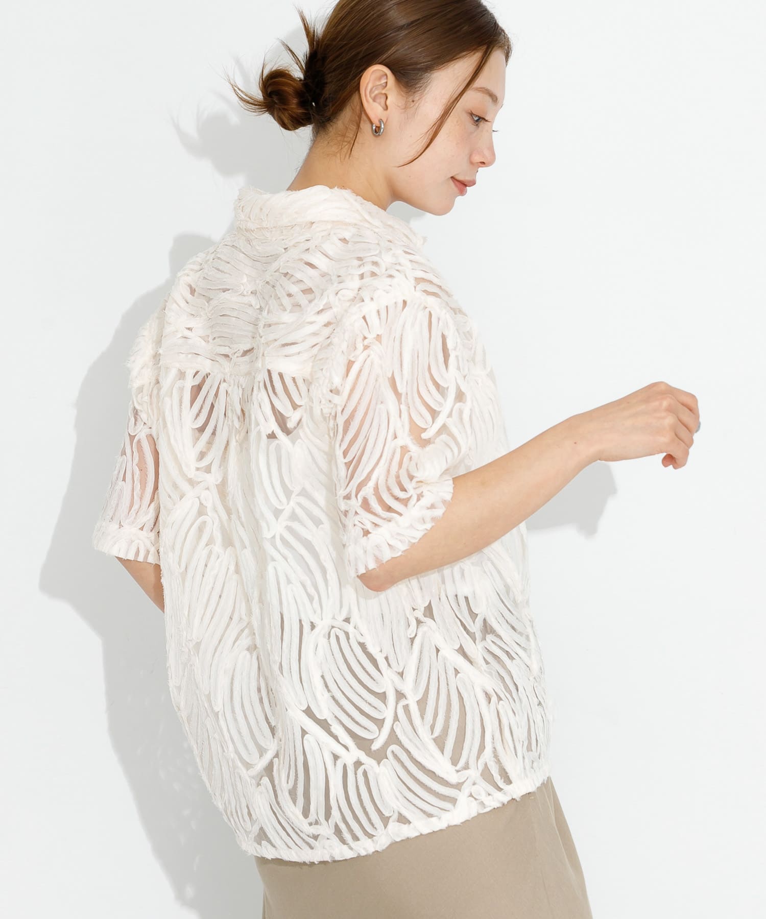 テープレース半袖シャツ