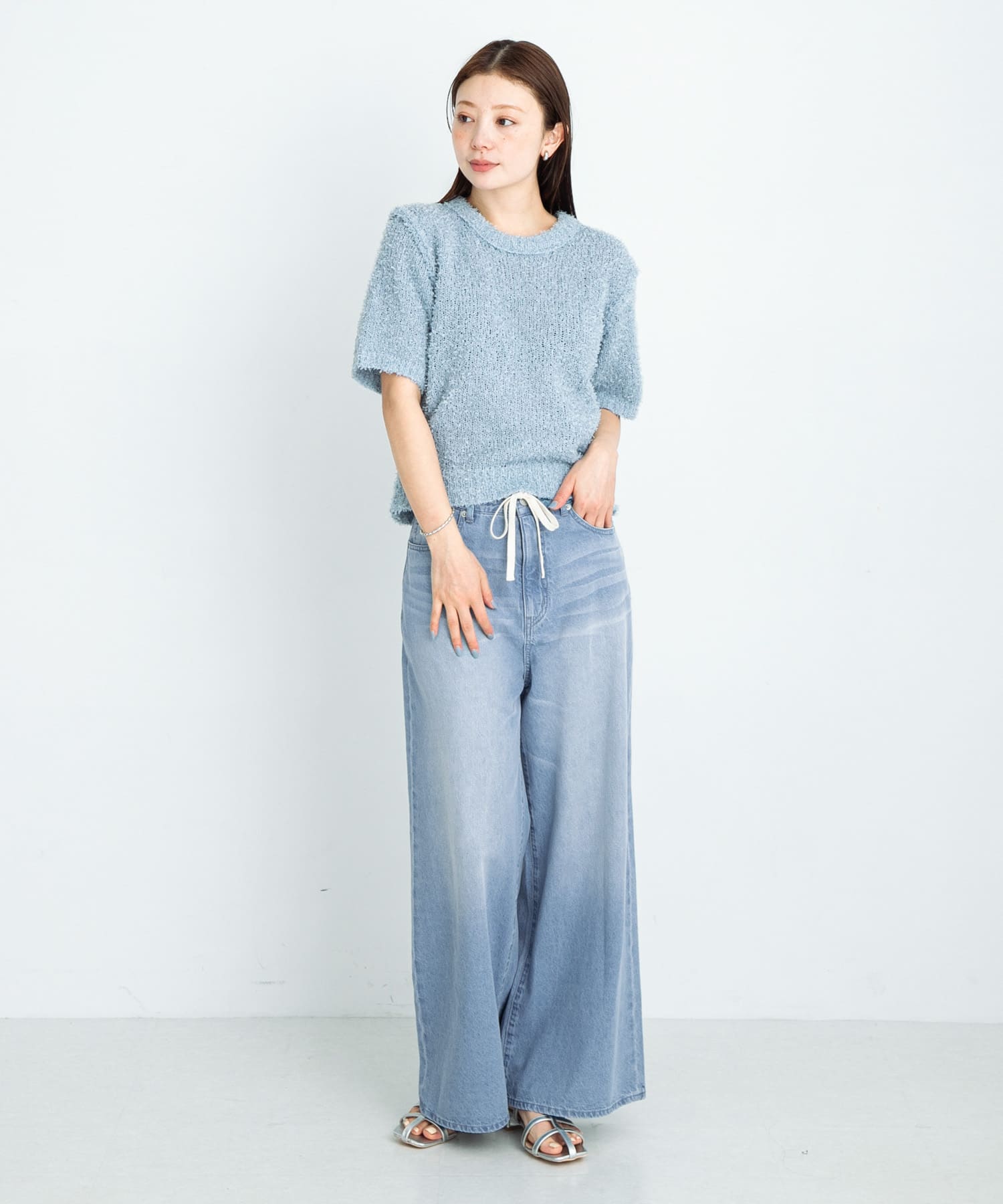 ライトインディゴ