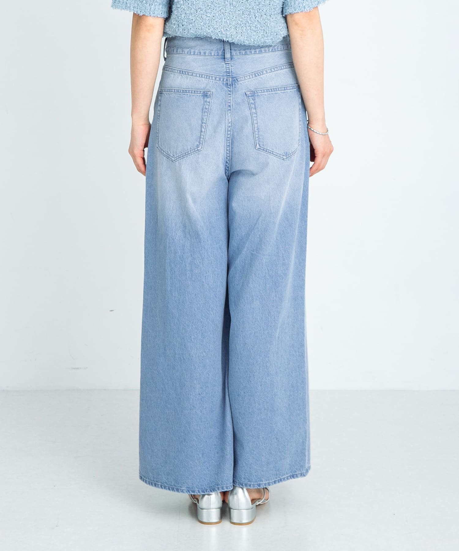 身長：166cm サイズ：36