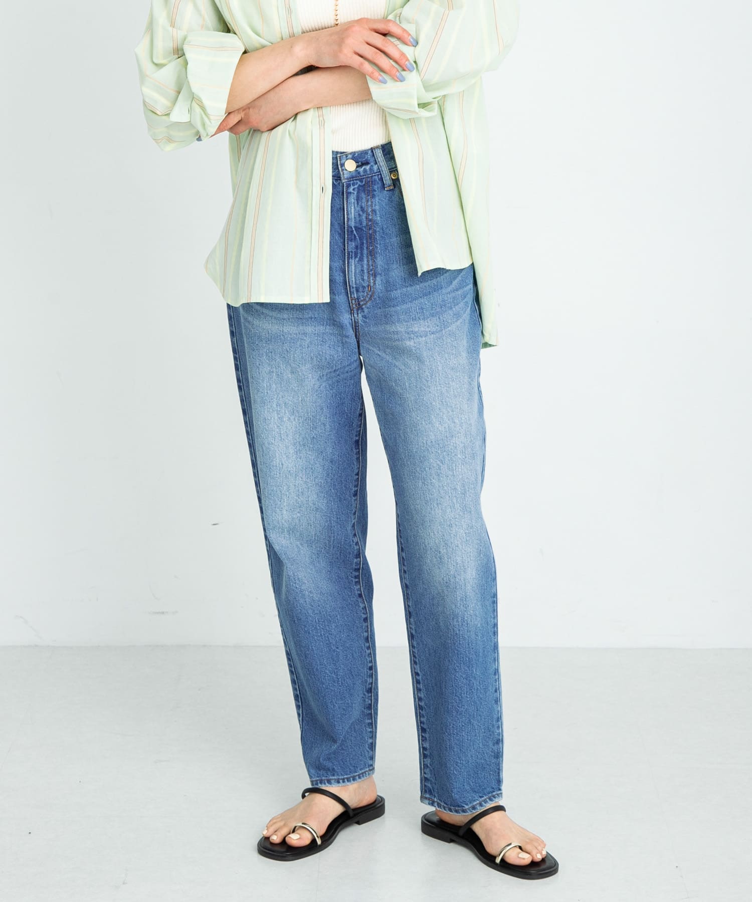 CHIGNON シンチバックデニムワイドパンツ(36 NAVY): ボトム｜URBAN