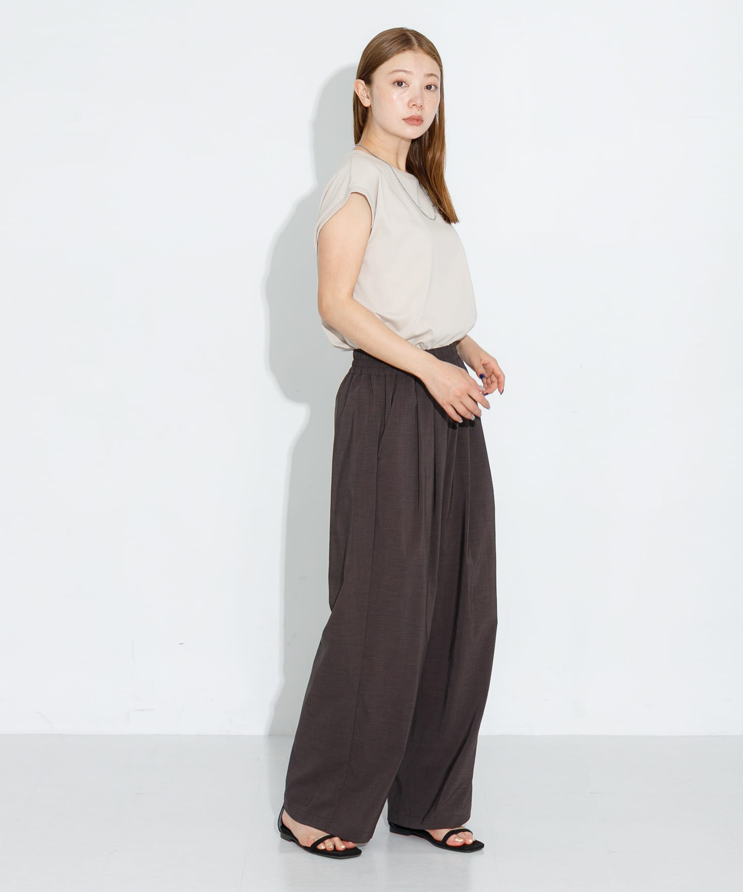 身長：166cm サイズ：38
