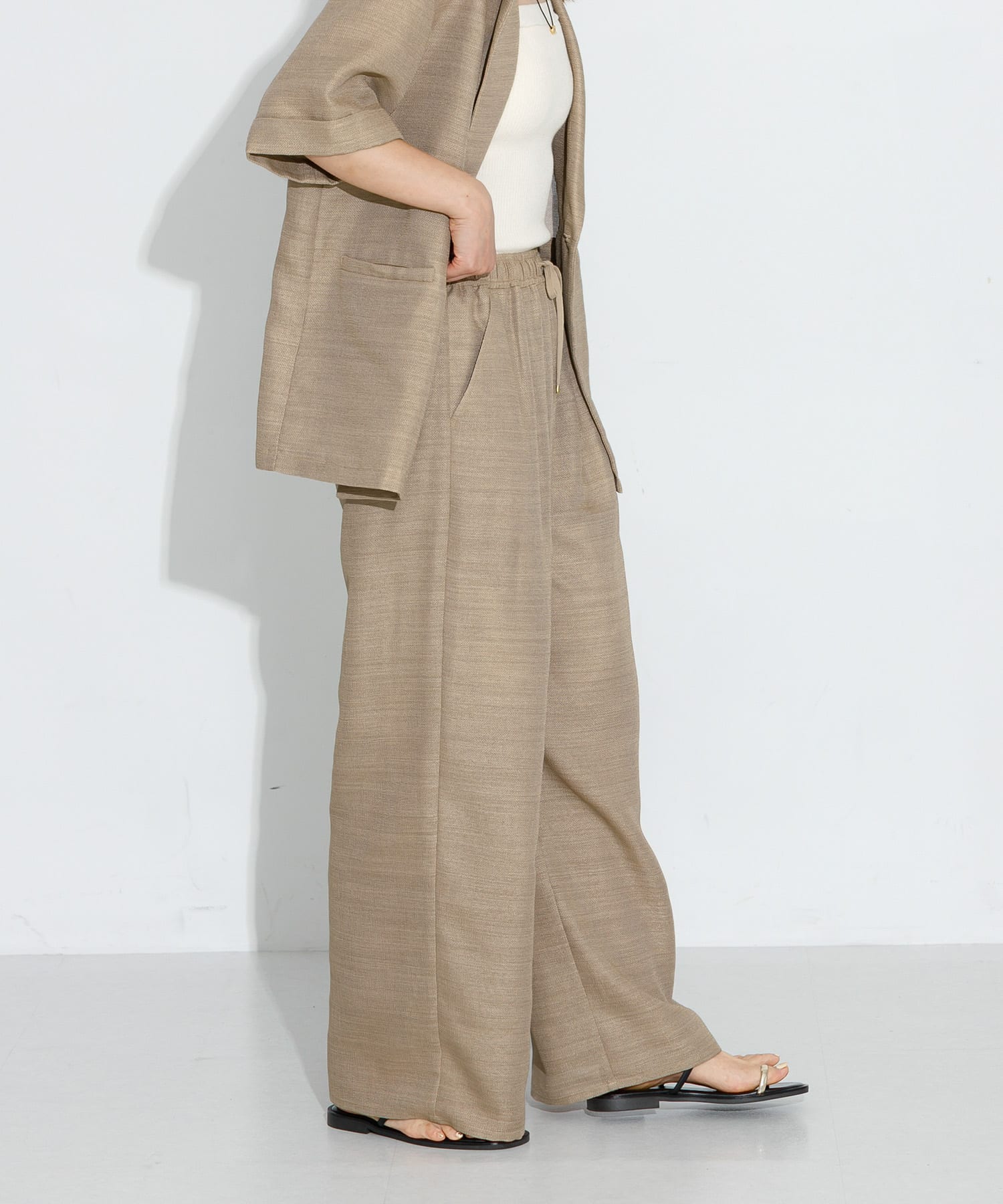 身長：166cm サイズ：38