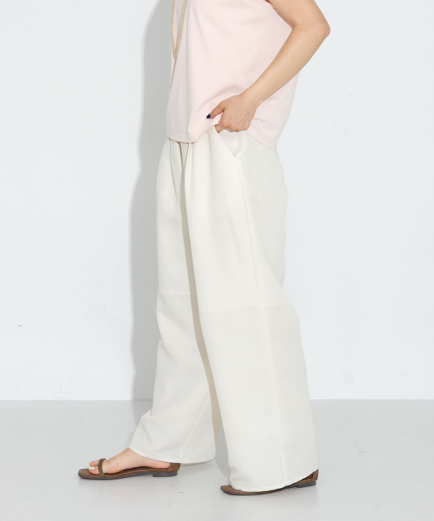 身長：166cm サイズ：38