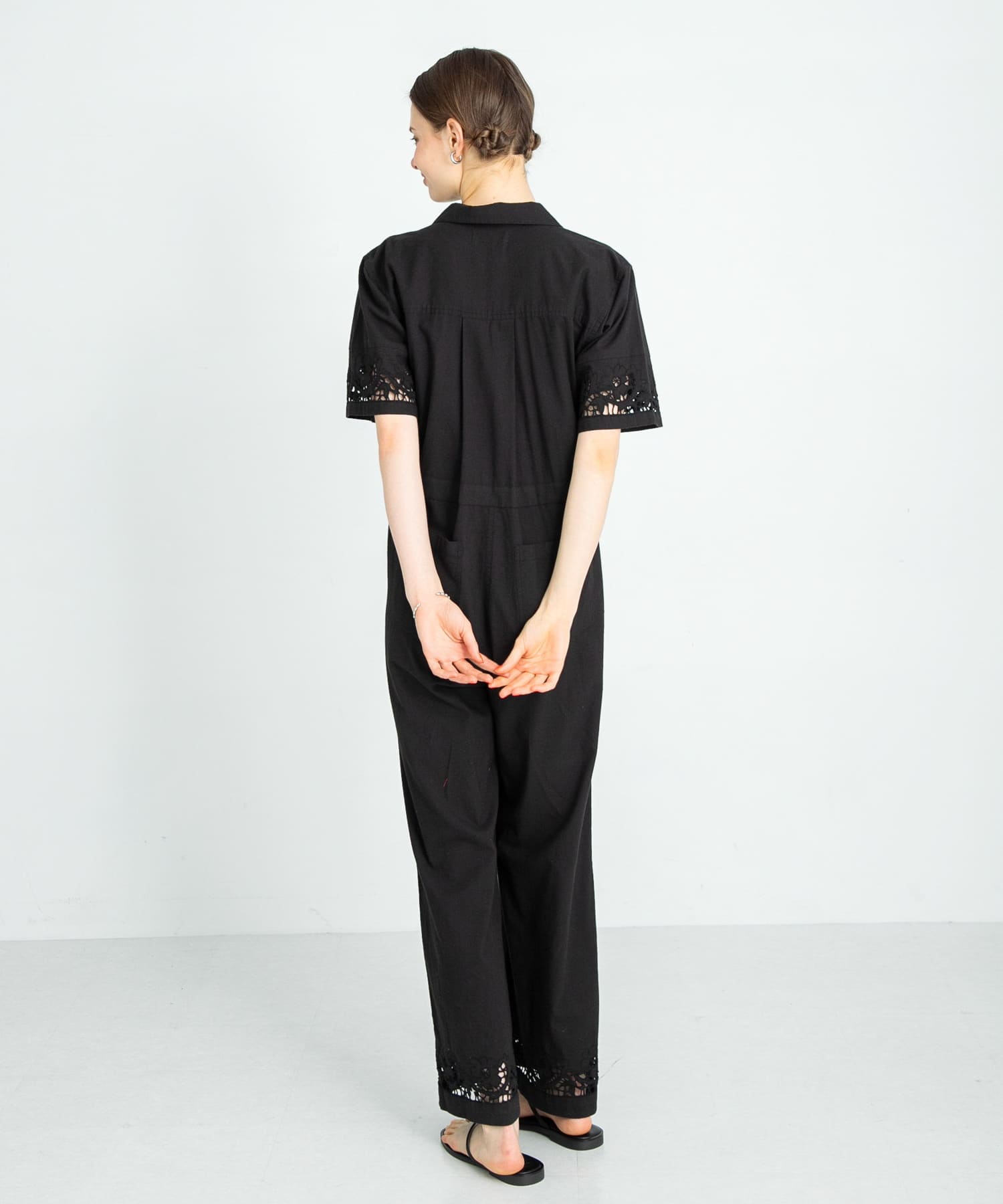 身長：175cm サイズ：38