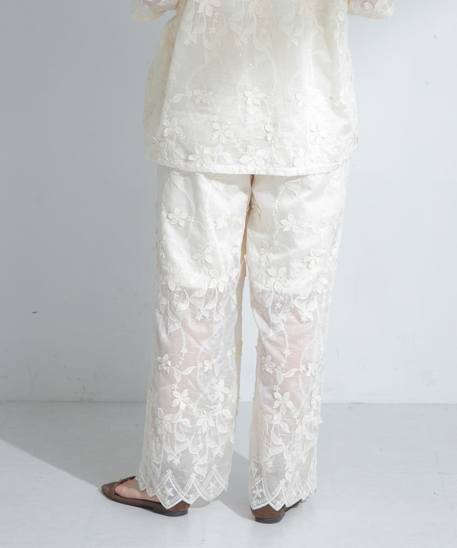 身長：165cm サイズ：38