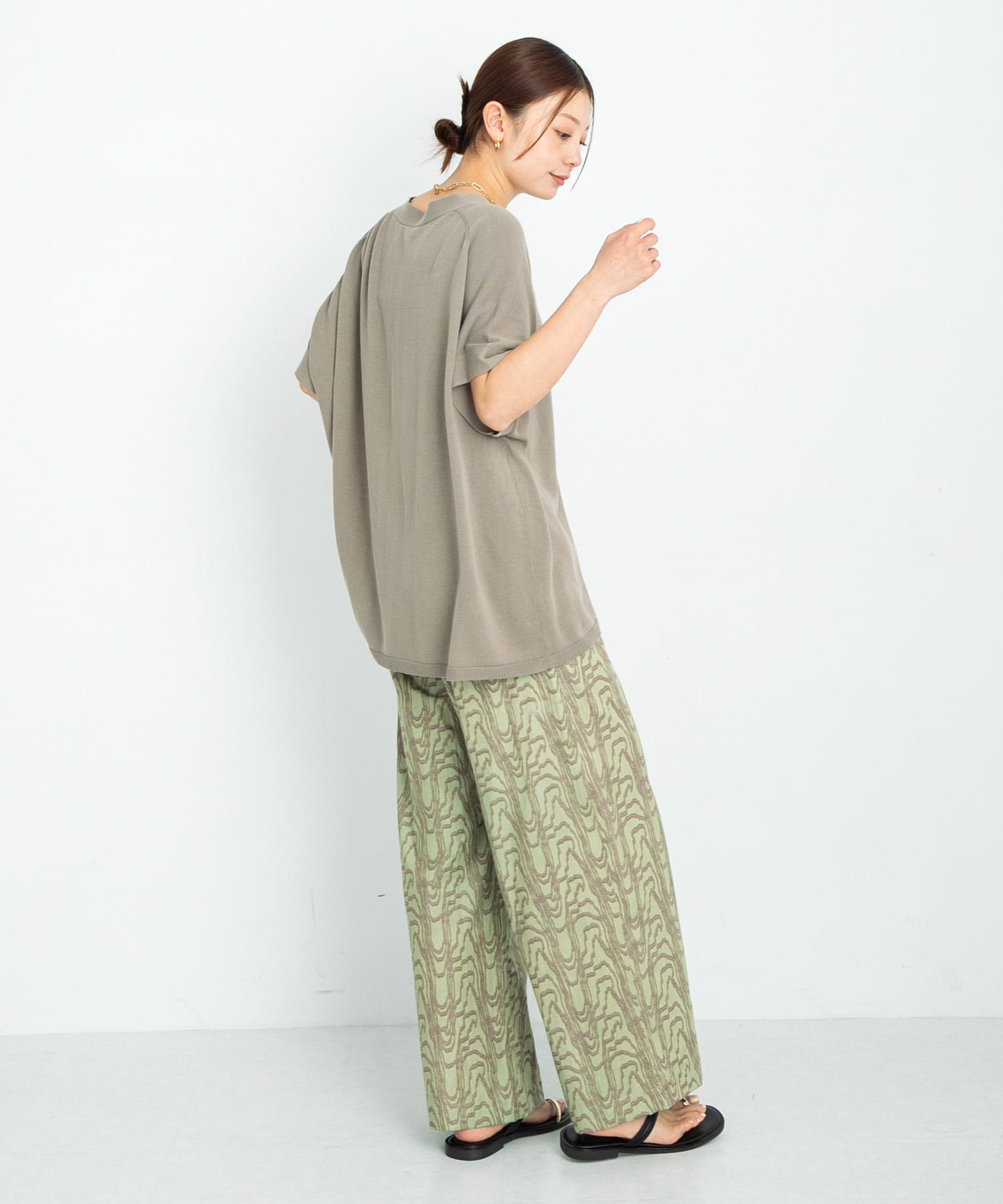 身長：166cm サイズ：FREE