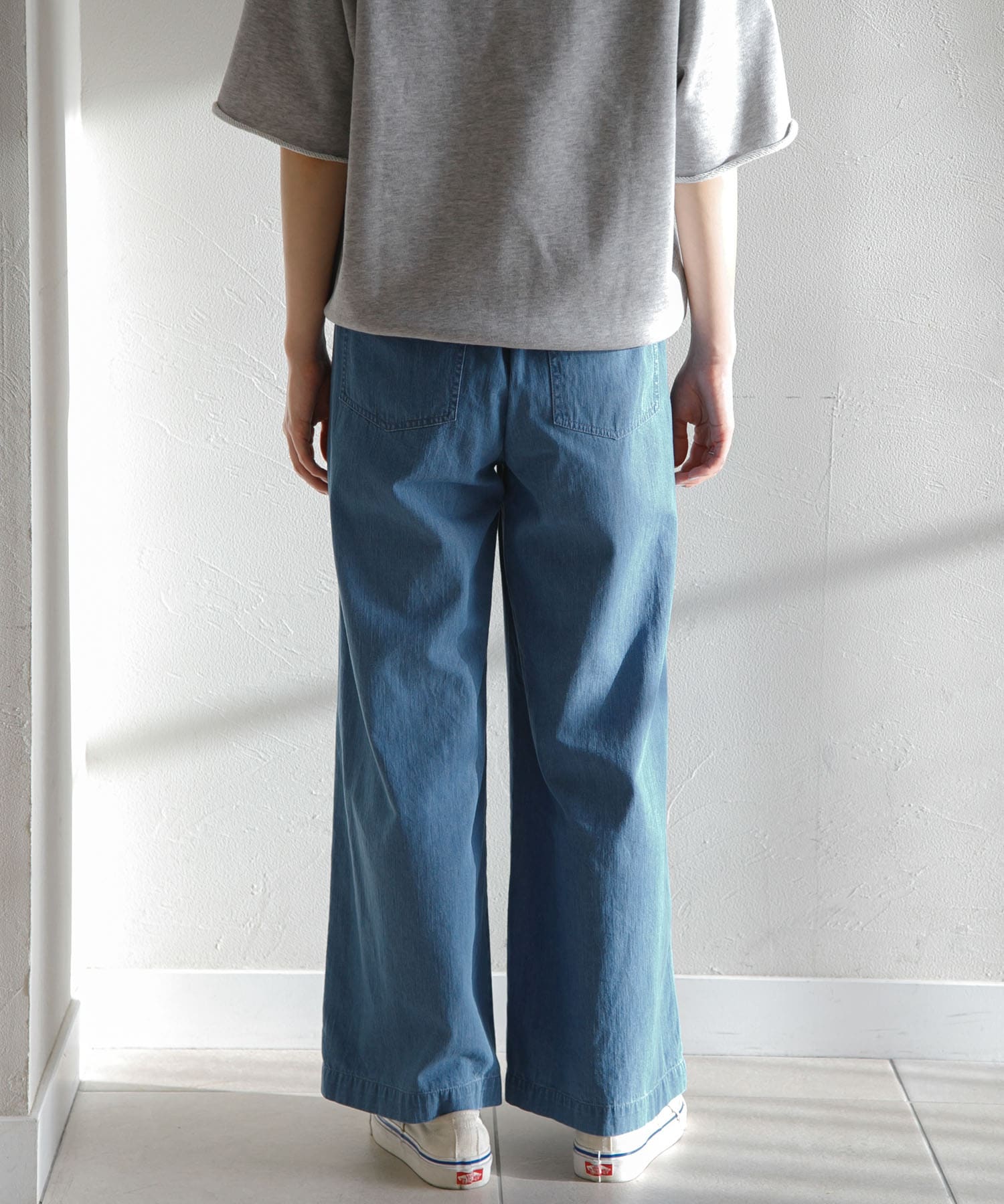 身長：164cm サイズ：38