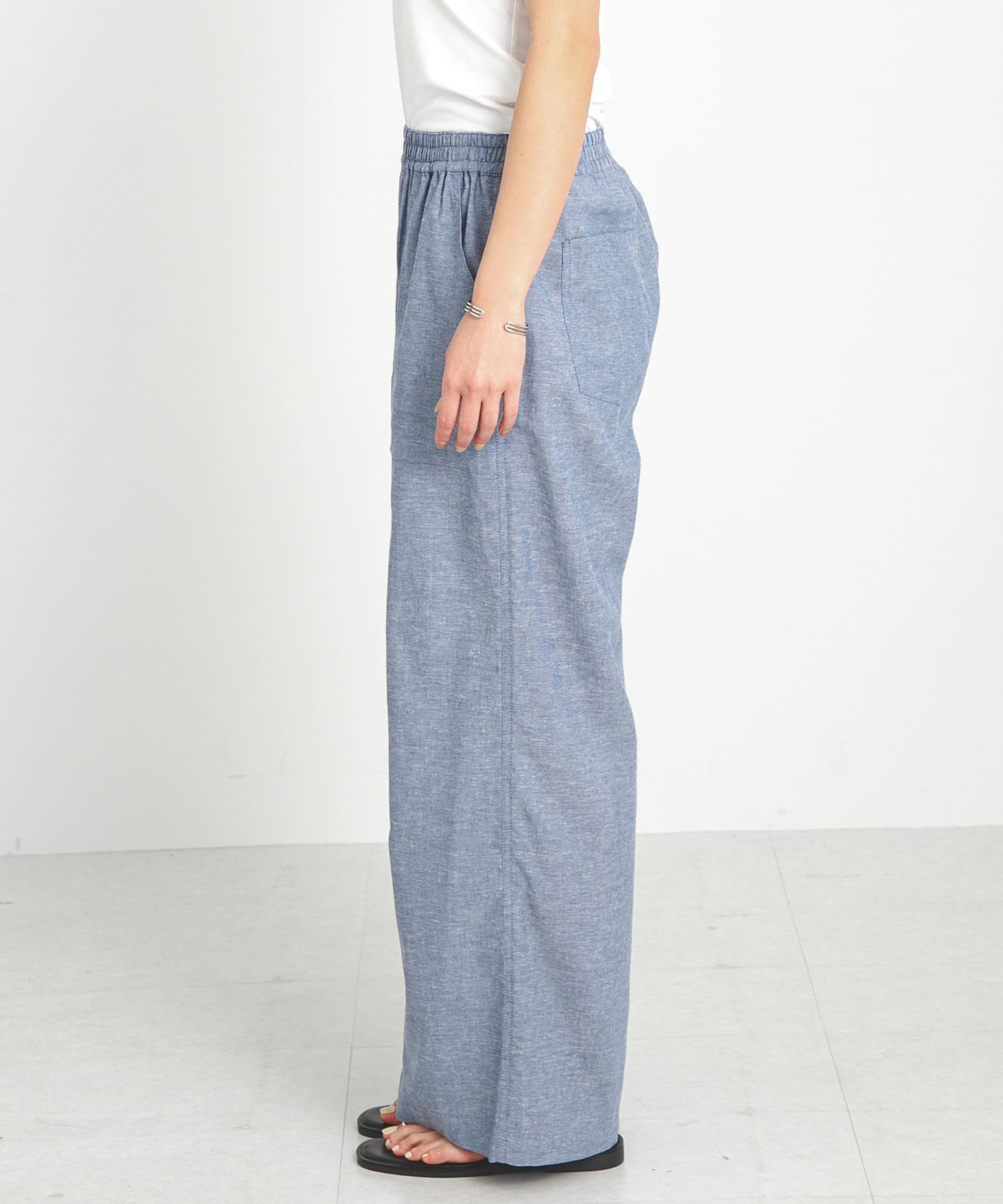 身長：166cm サイズ：38