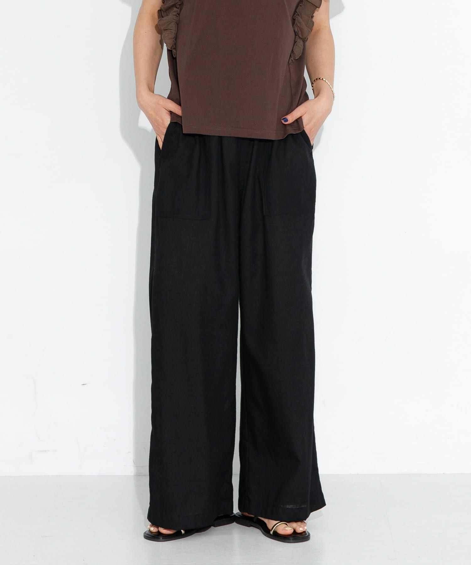 『UR TECH 高機能リネン』リネン混ベイカーイージーパンツ