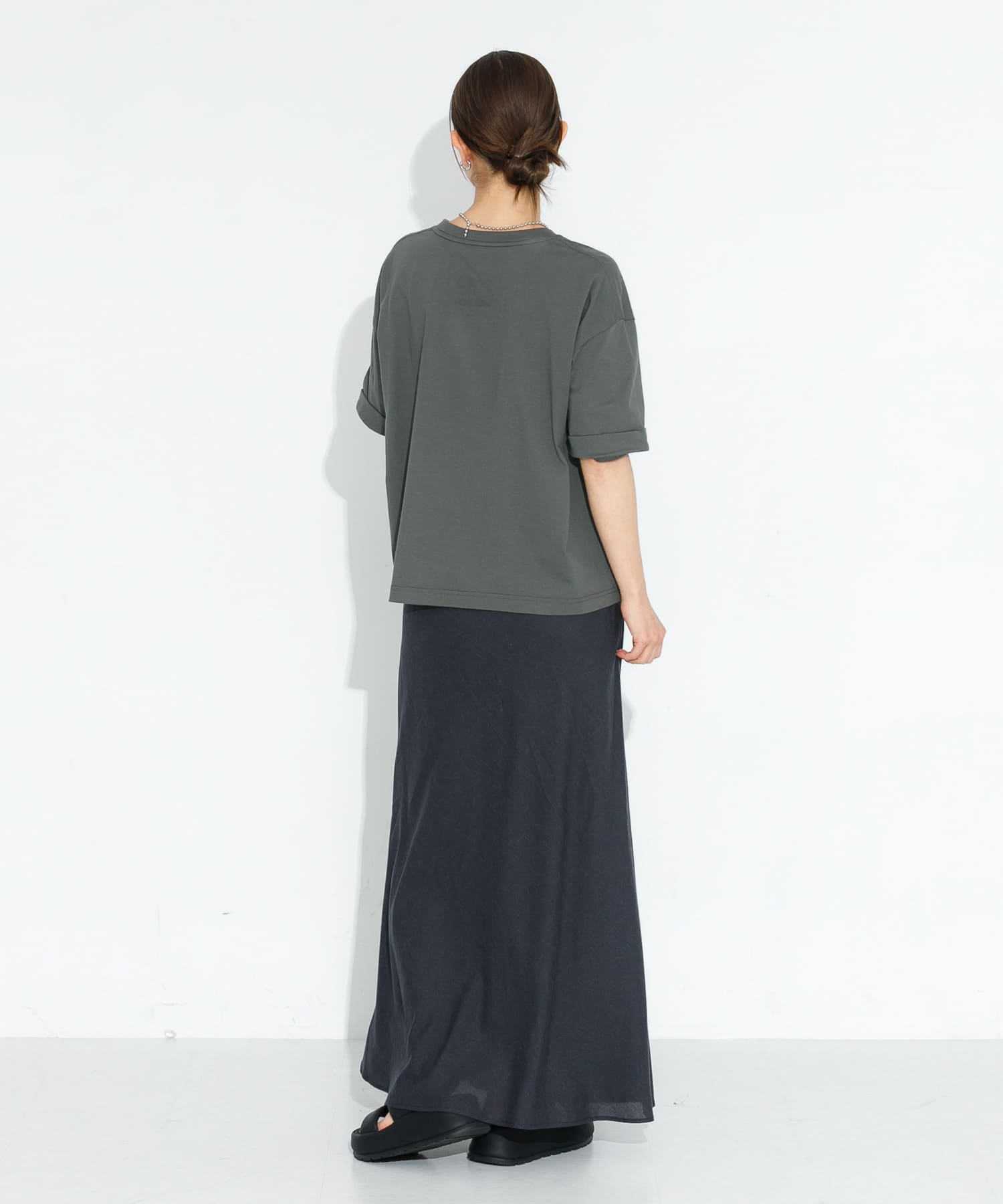 身長：166cm サイズ：38